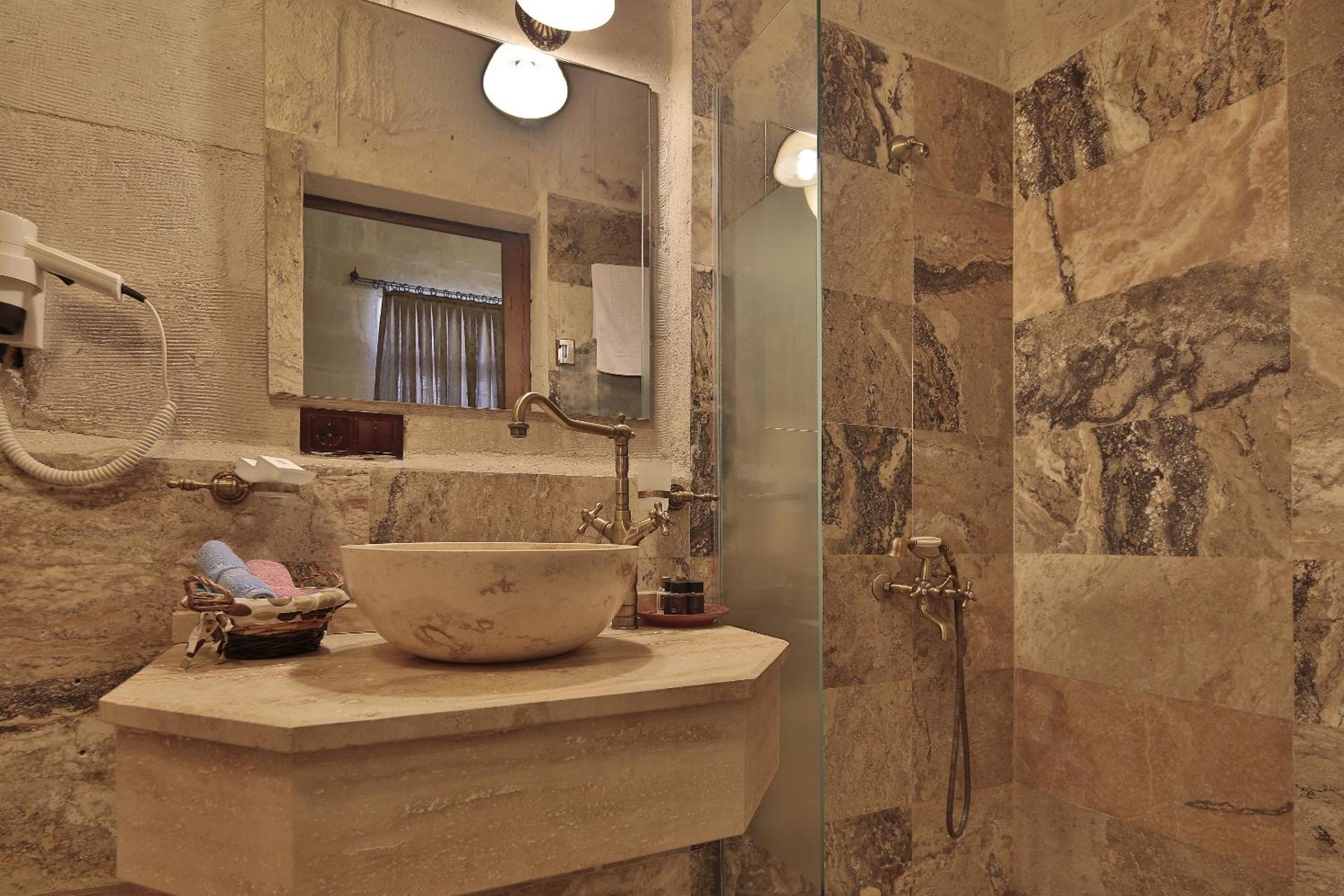 Aren Cave Hotel And Art Gallery - Image 33