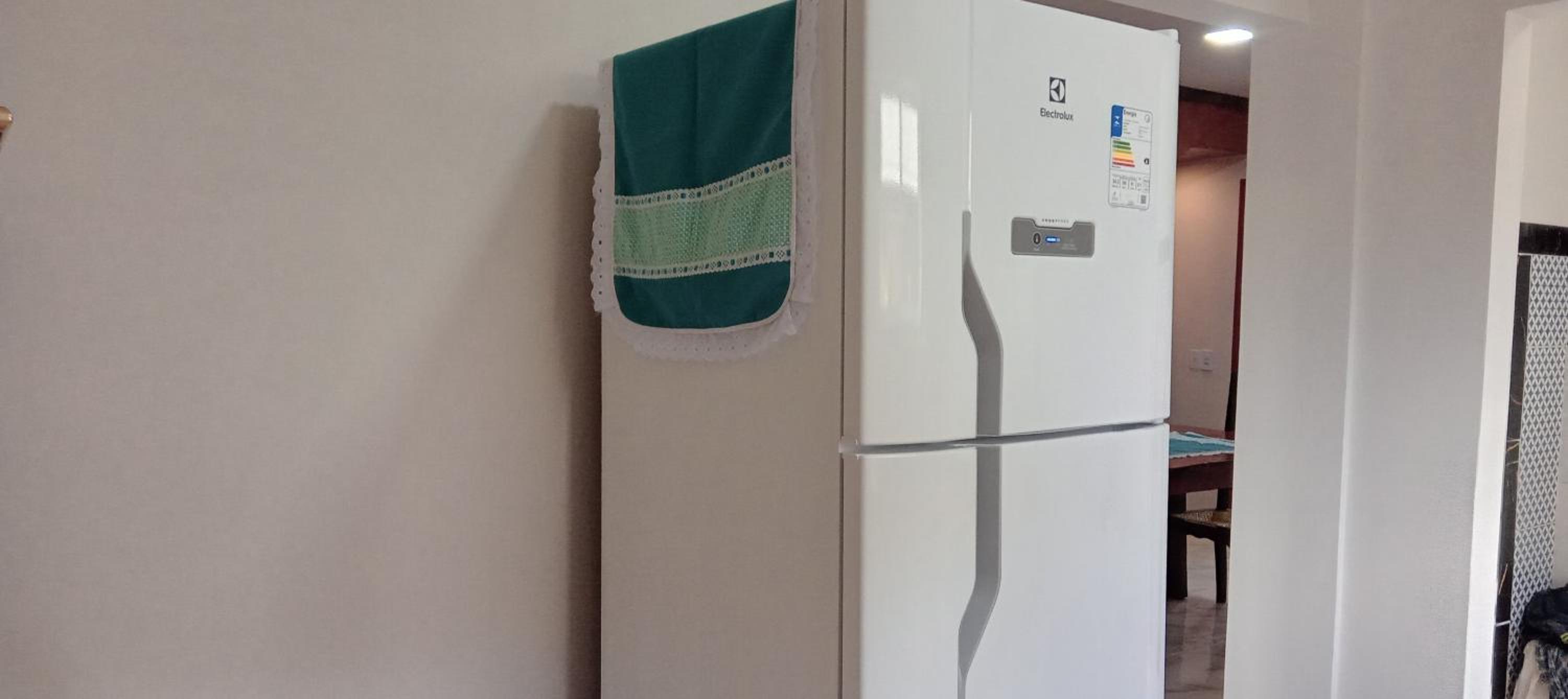 Casa ideal 6 quatros sendo 4 suítes 2 km do centro