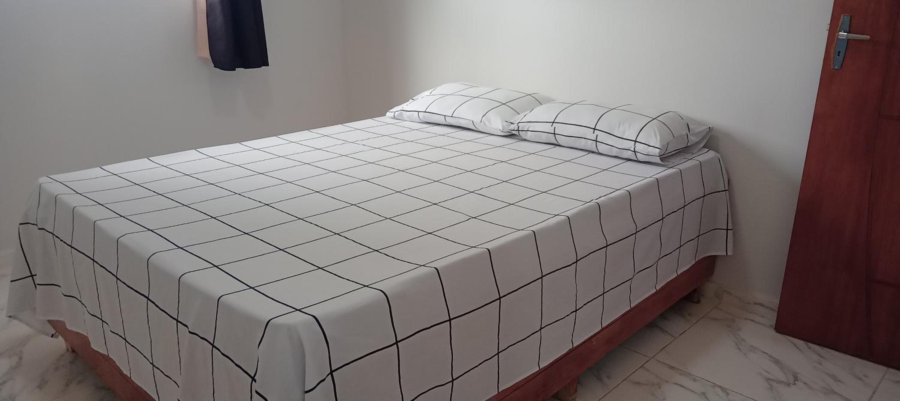Casa ideal 6 quatros sendo 4 suítes 2 km do centro