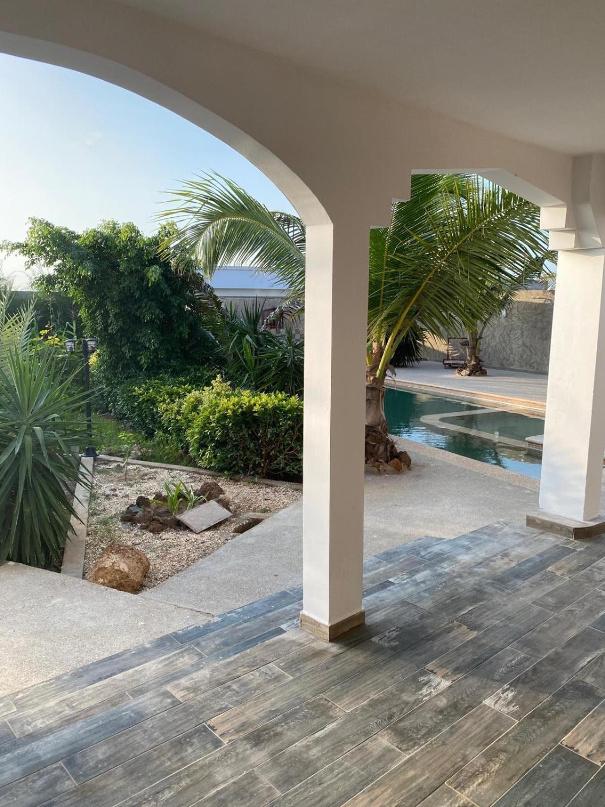 Villa dolce vita view 4