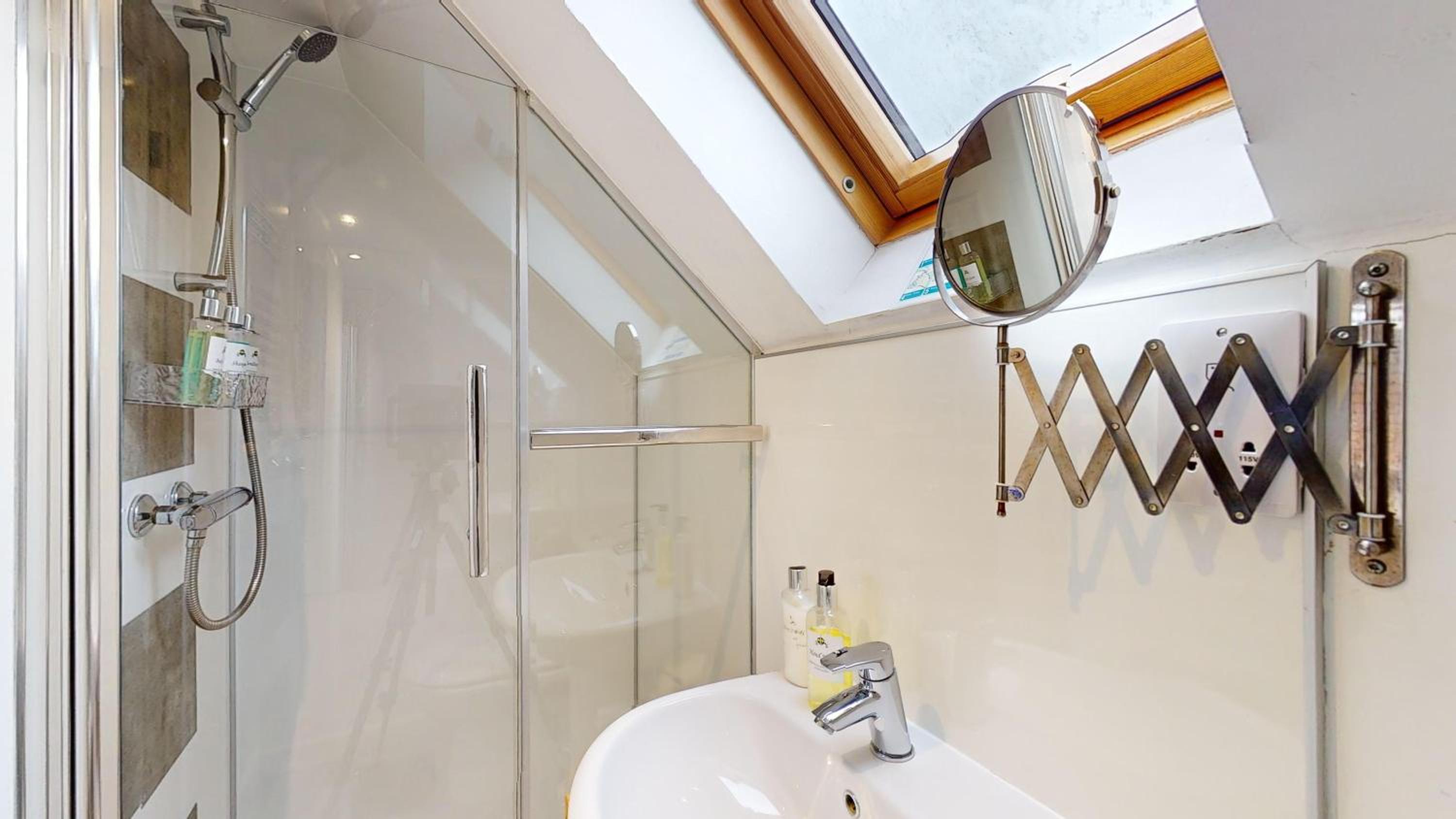 Beautiful Coach House