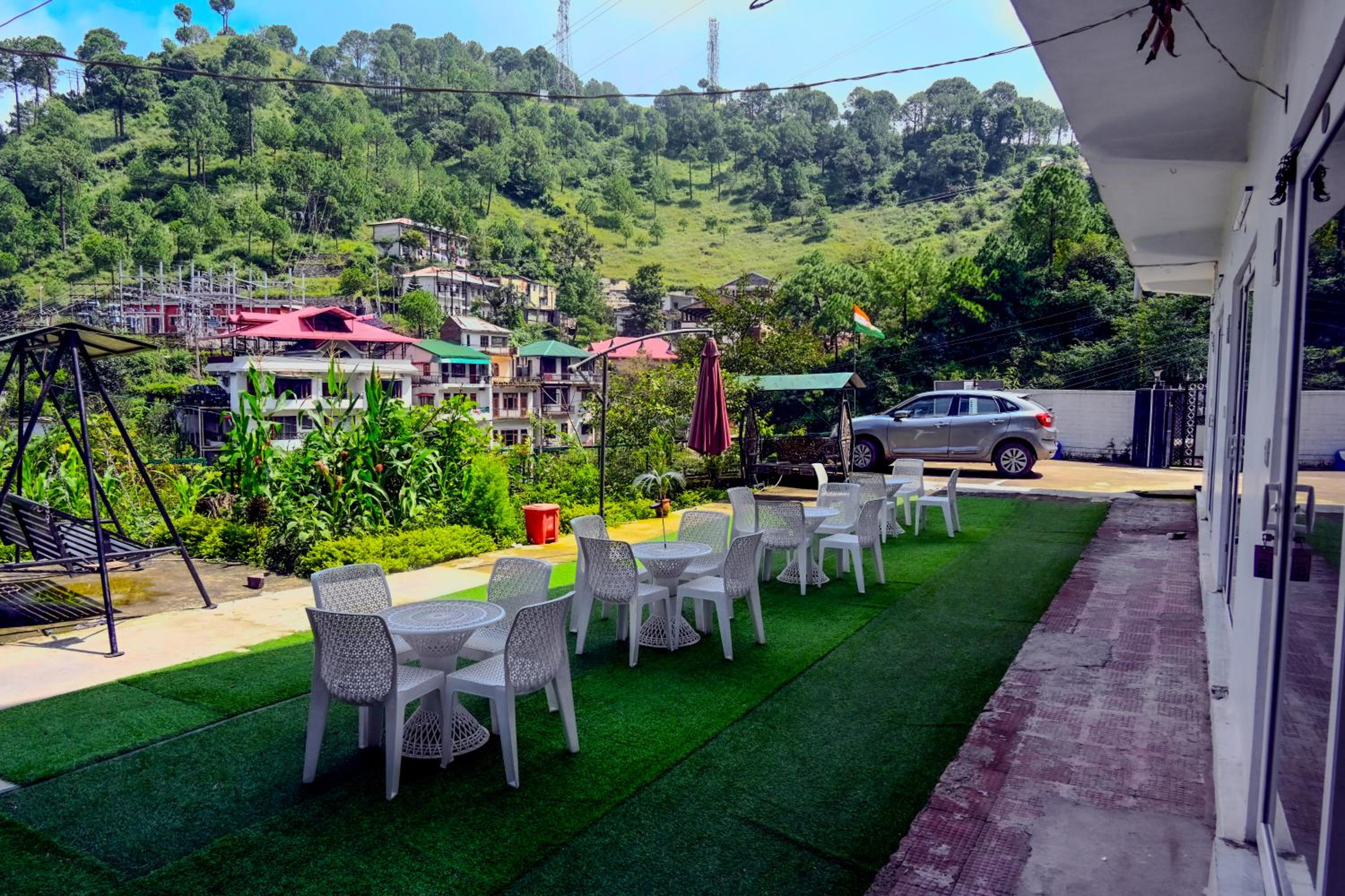 Kasauli Bhoom heera Lodge view 2