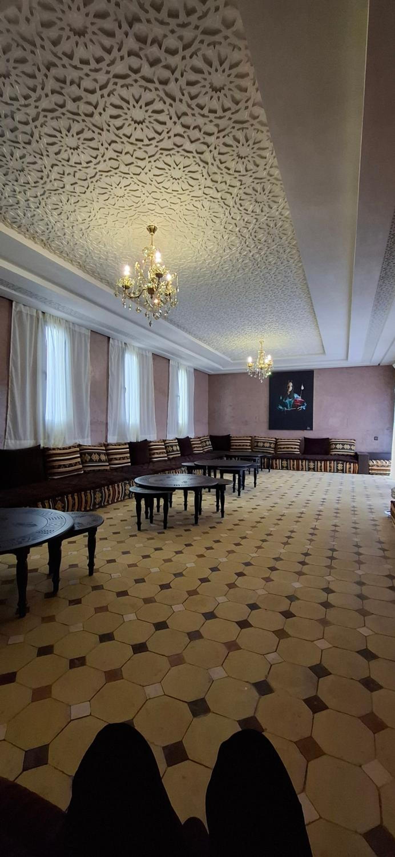 lounge