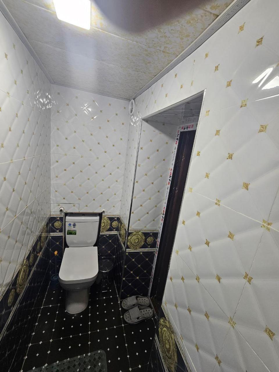 Mironshox Guest House
