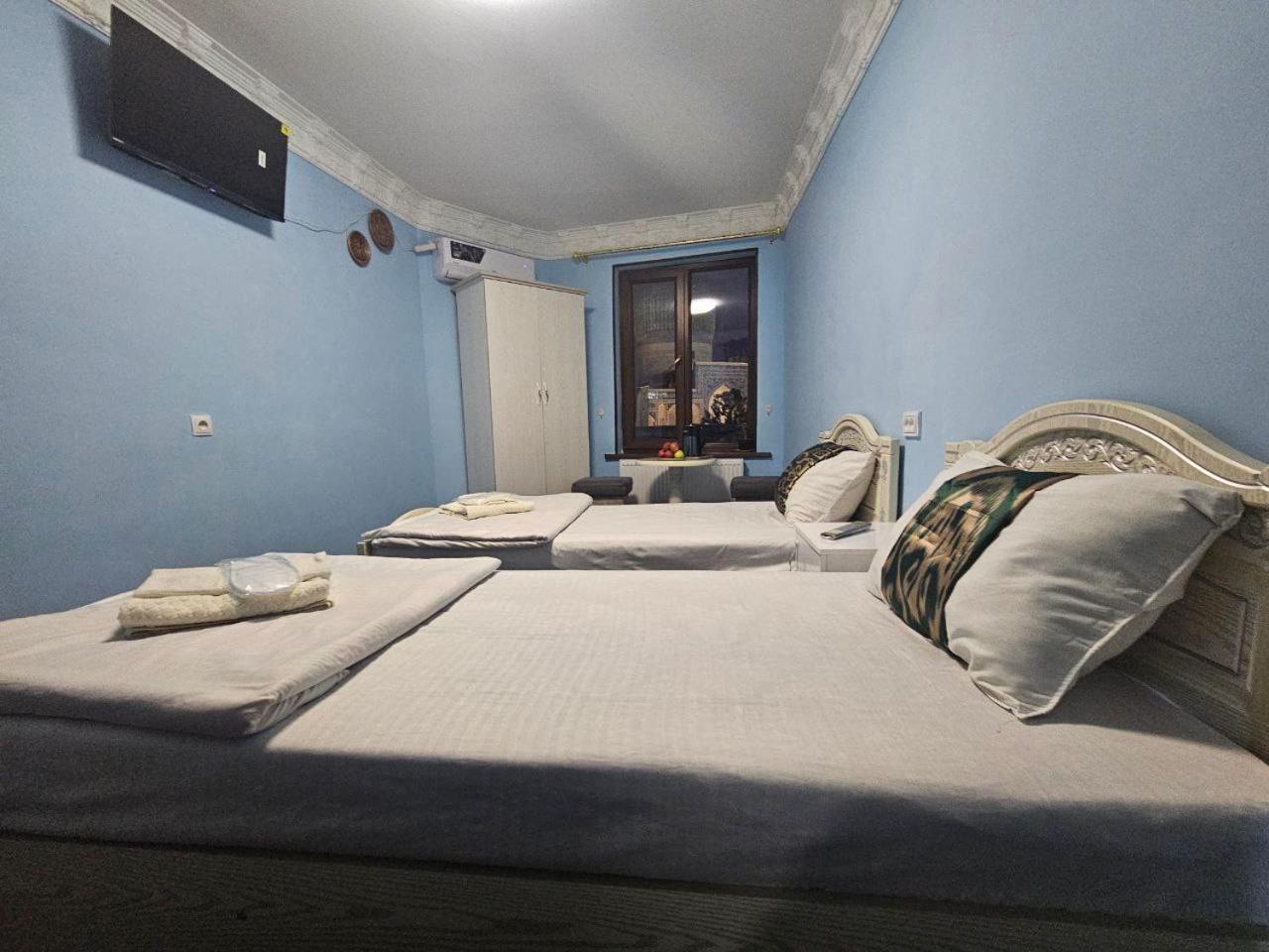 Mironshox Guest House