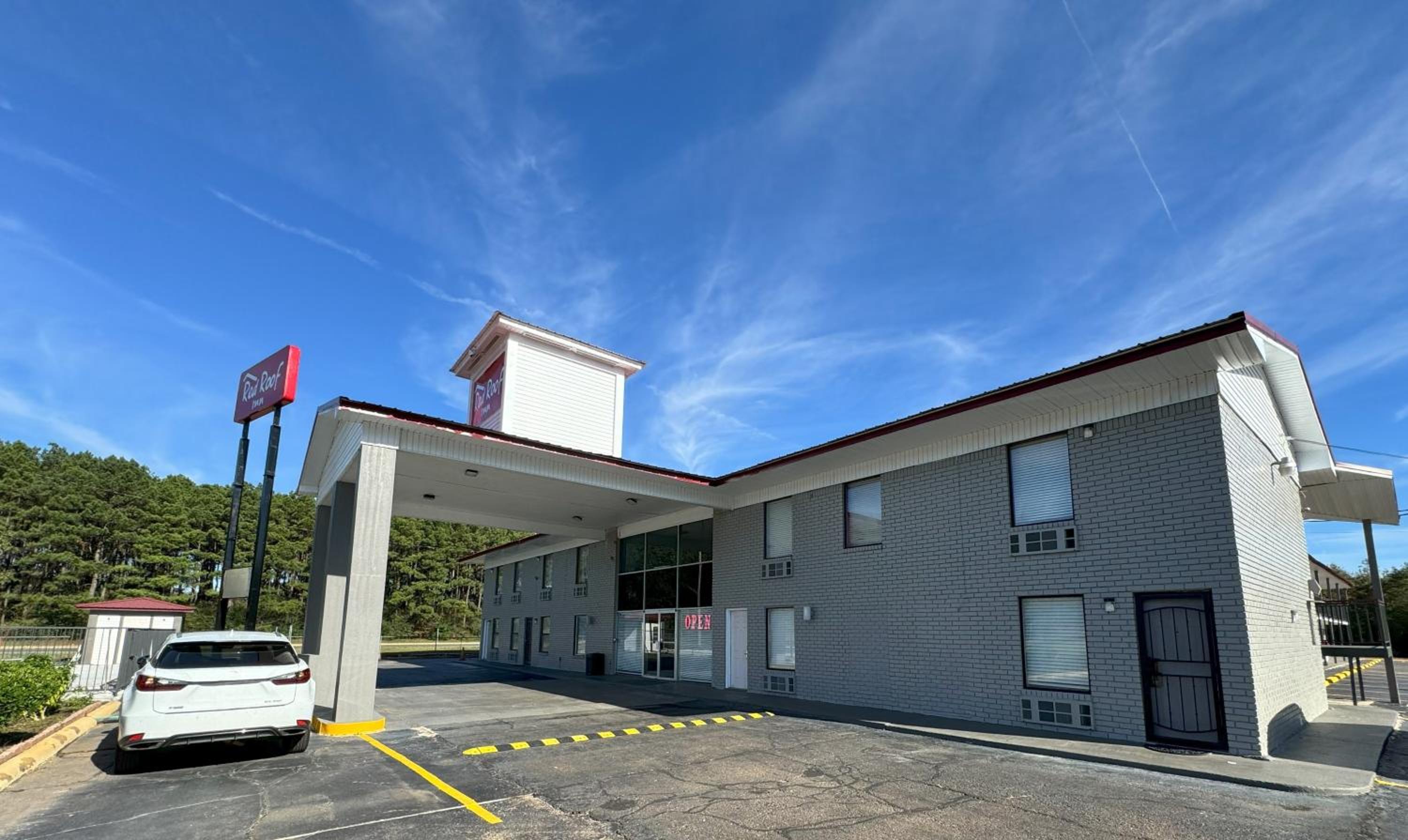 Red Roof Inn Hope view 4