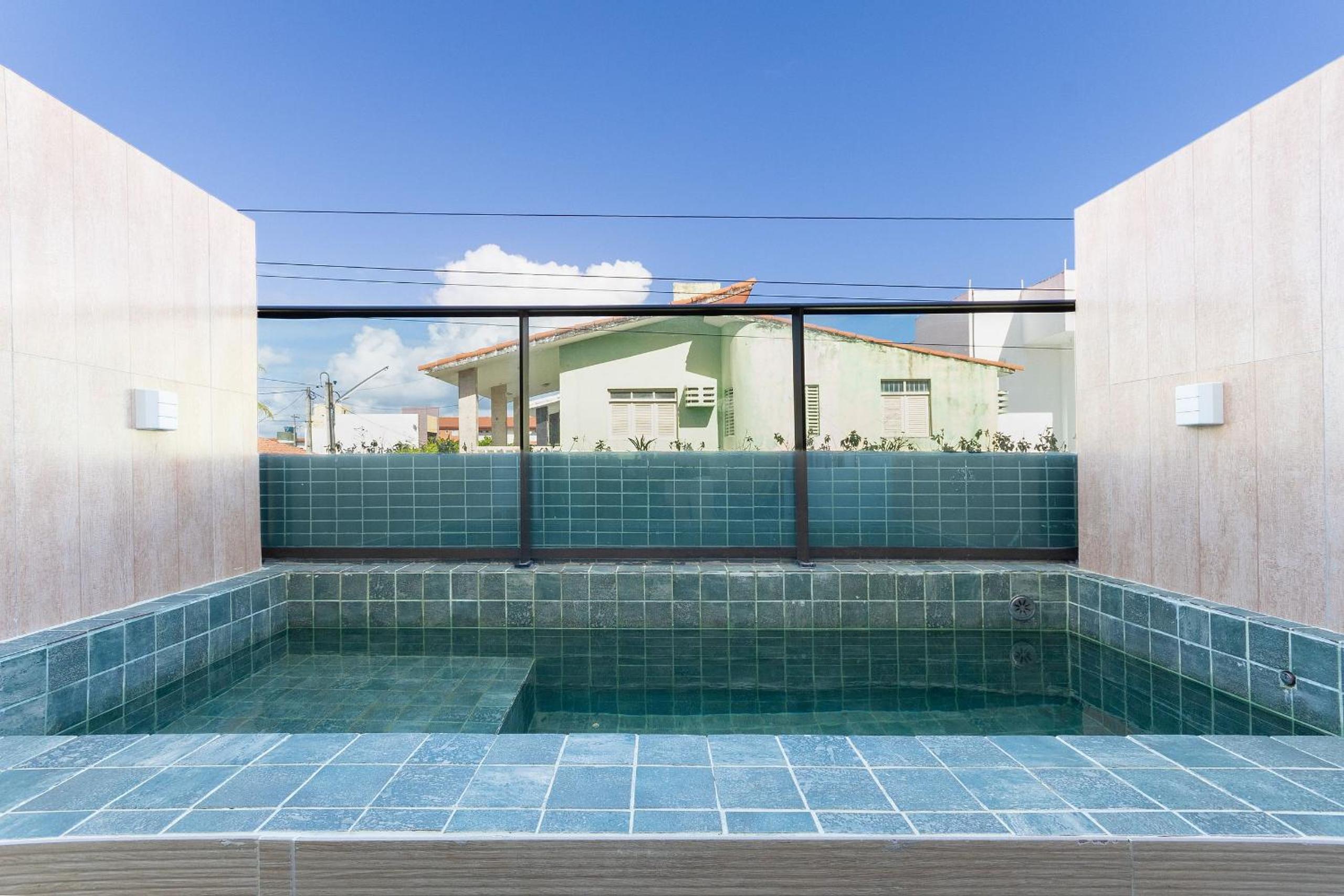 Makani Beach #07 - Loft com piscina por Carpediem