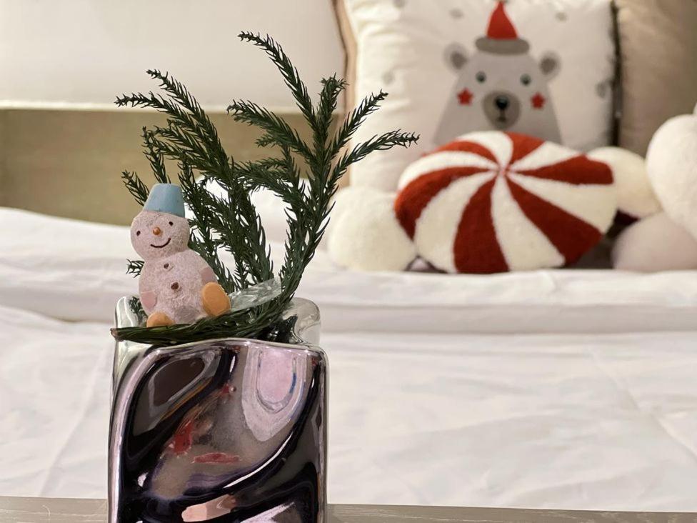 Shanghai Hills&Premium Serviced Apartment - 700m to Xujiahui & Lines 1 Line 4 Line 11