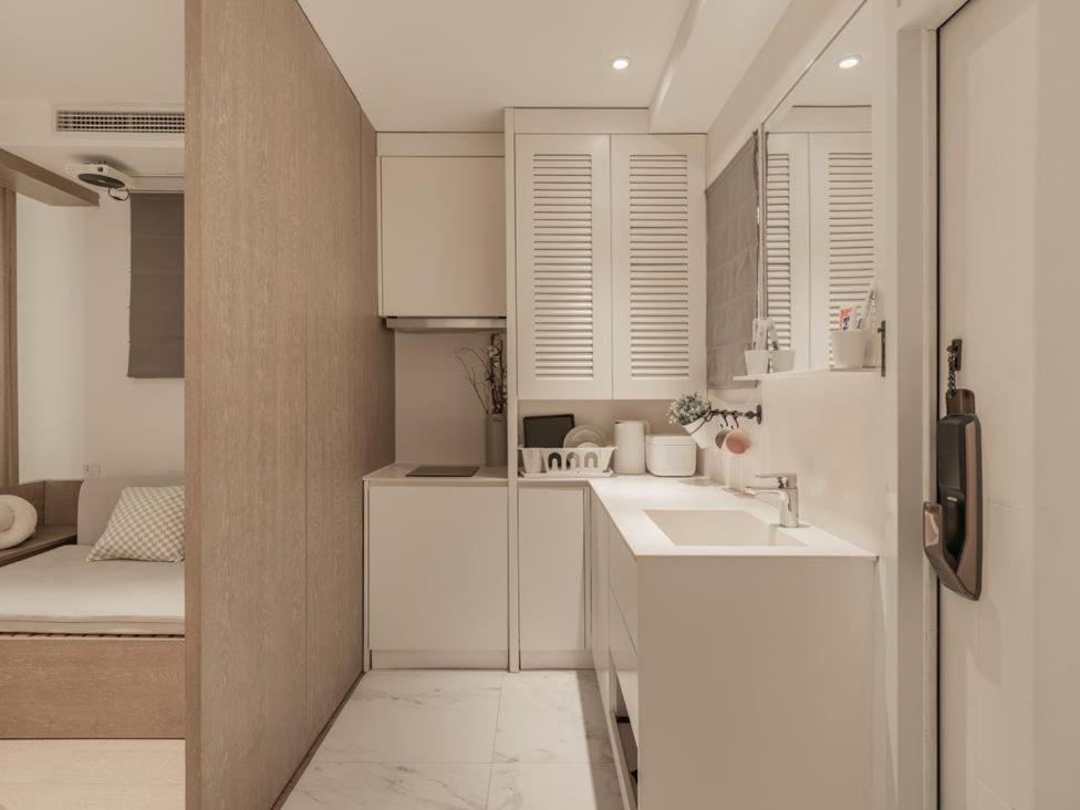 Shanghai Hills&Premium Serviced Apartment - 700m to Xujiahui & Lines 1 Line 4 Line 11