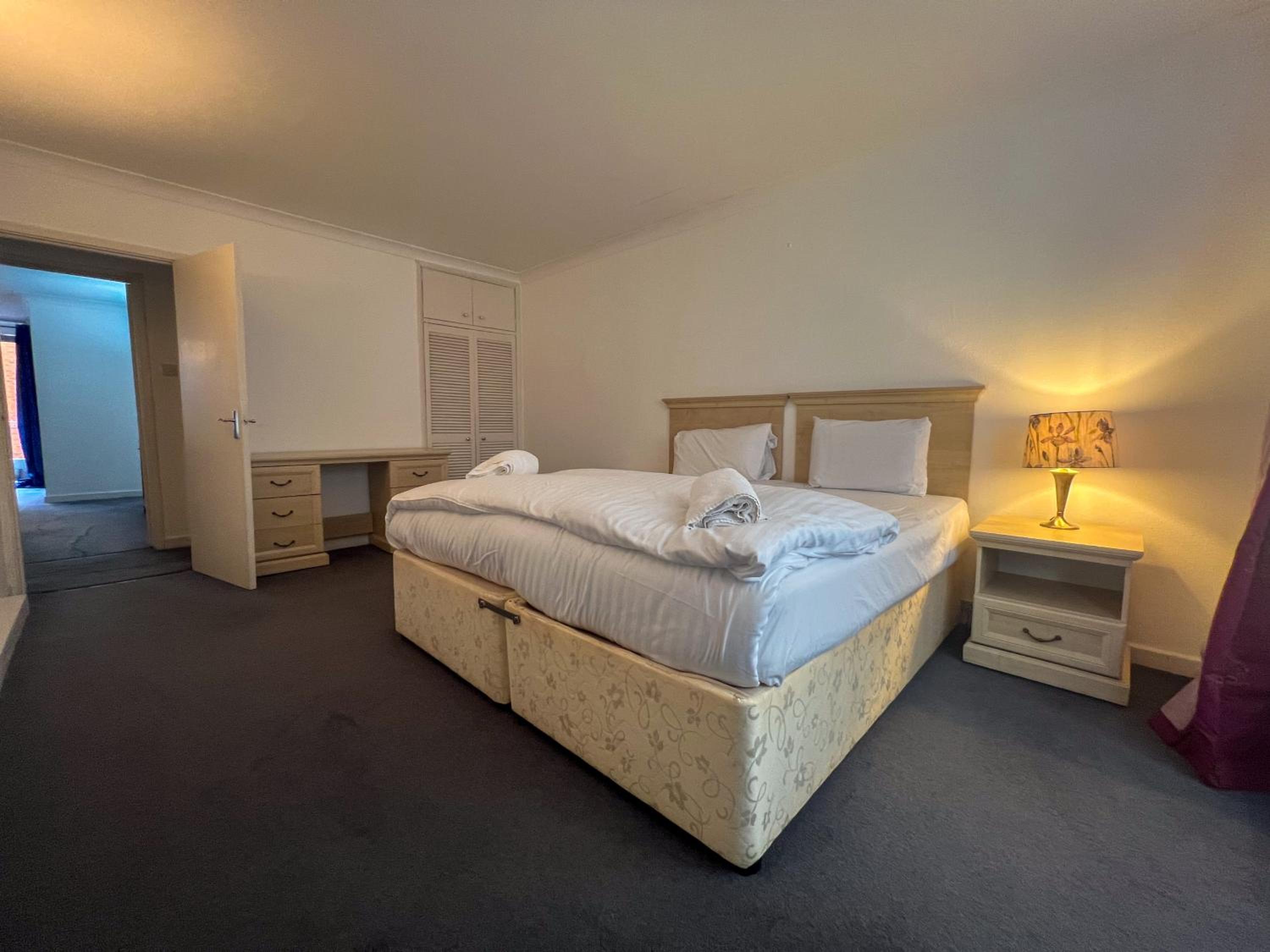 Stylish Apartments in the Heart of Soho Your West End Escape!