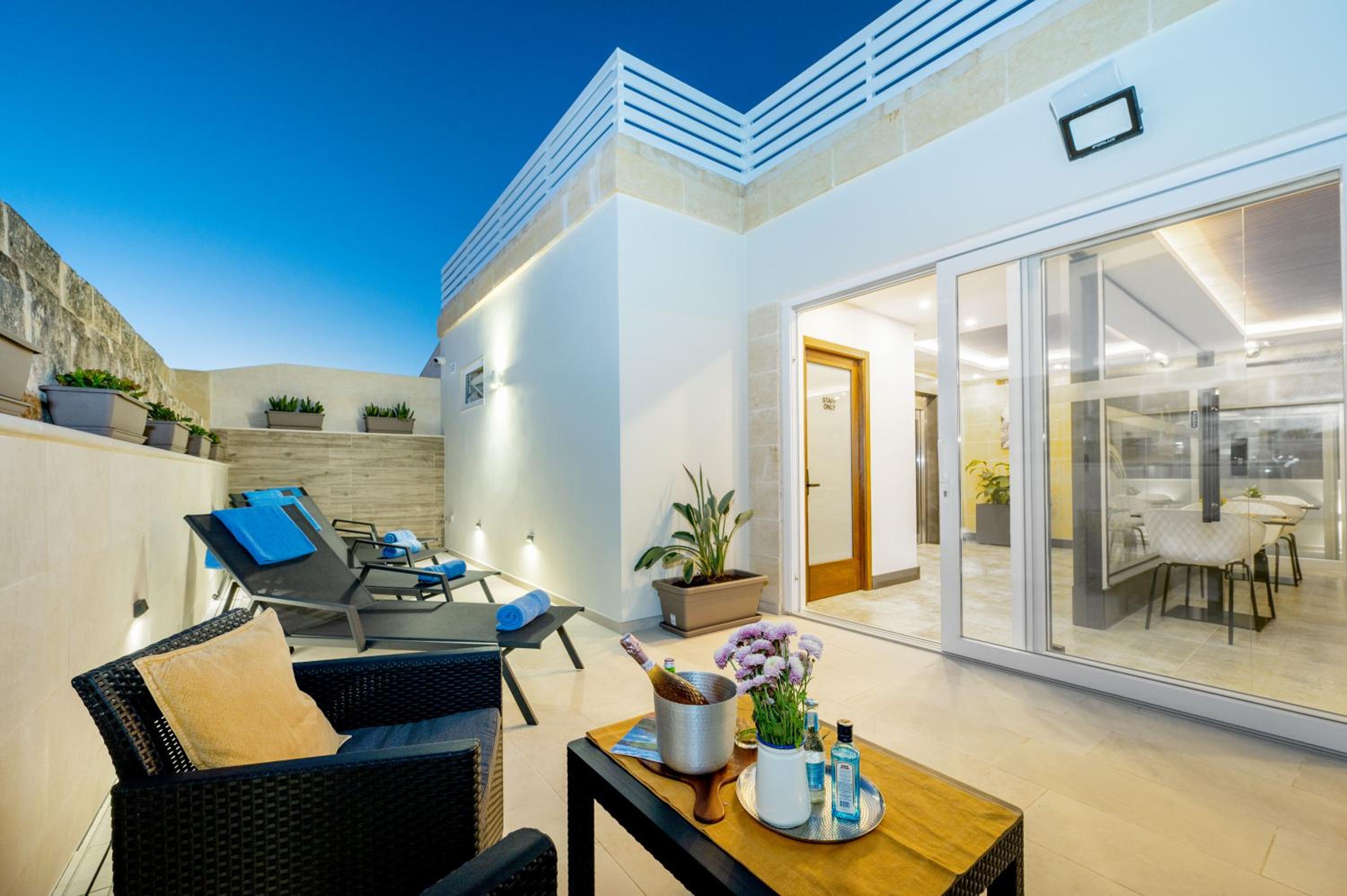 balance & terrace