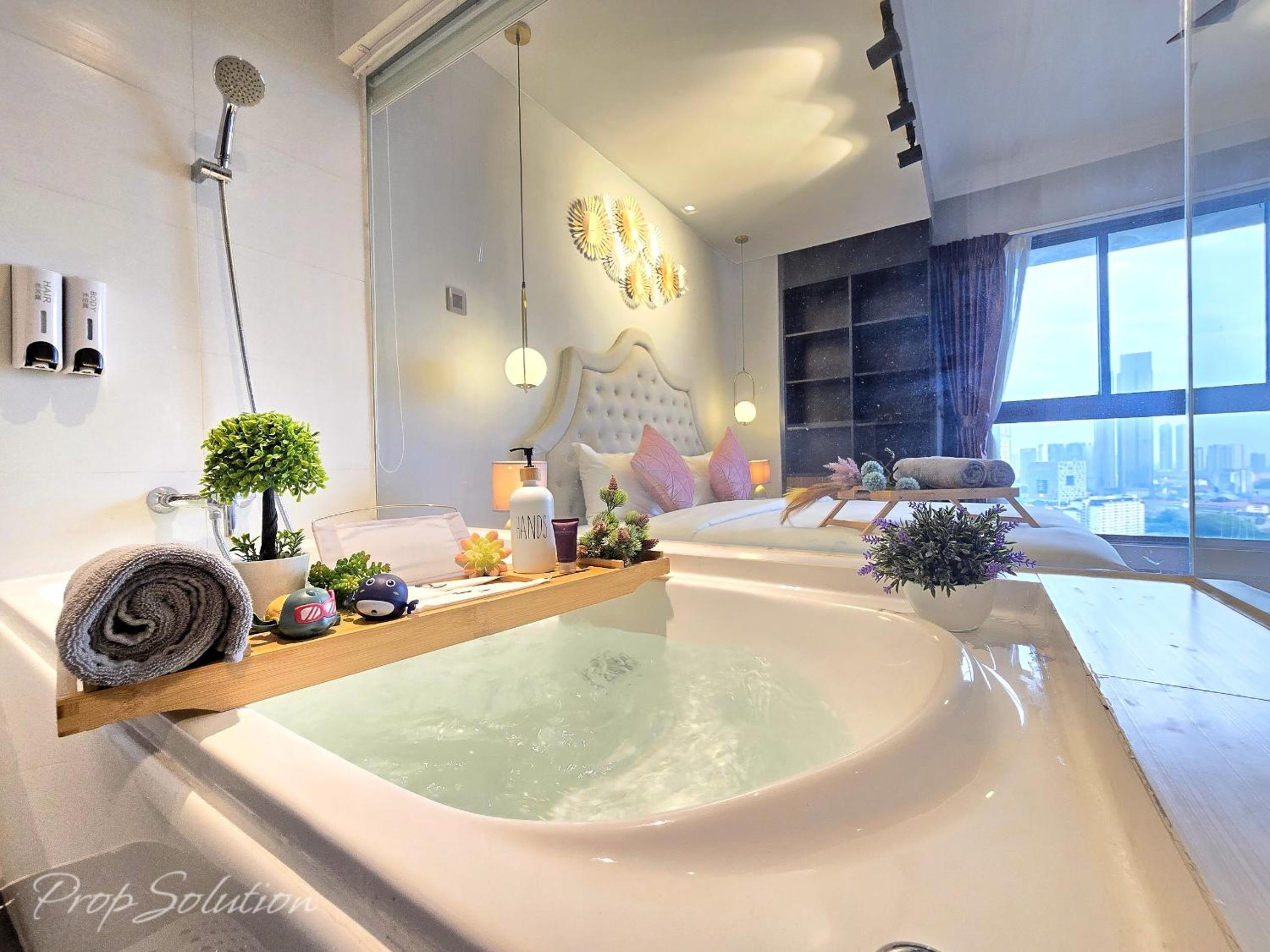 Cozy Loft Suite 2BR near JB CIQ 7Pax
