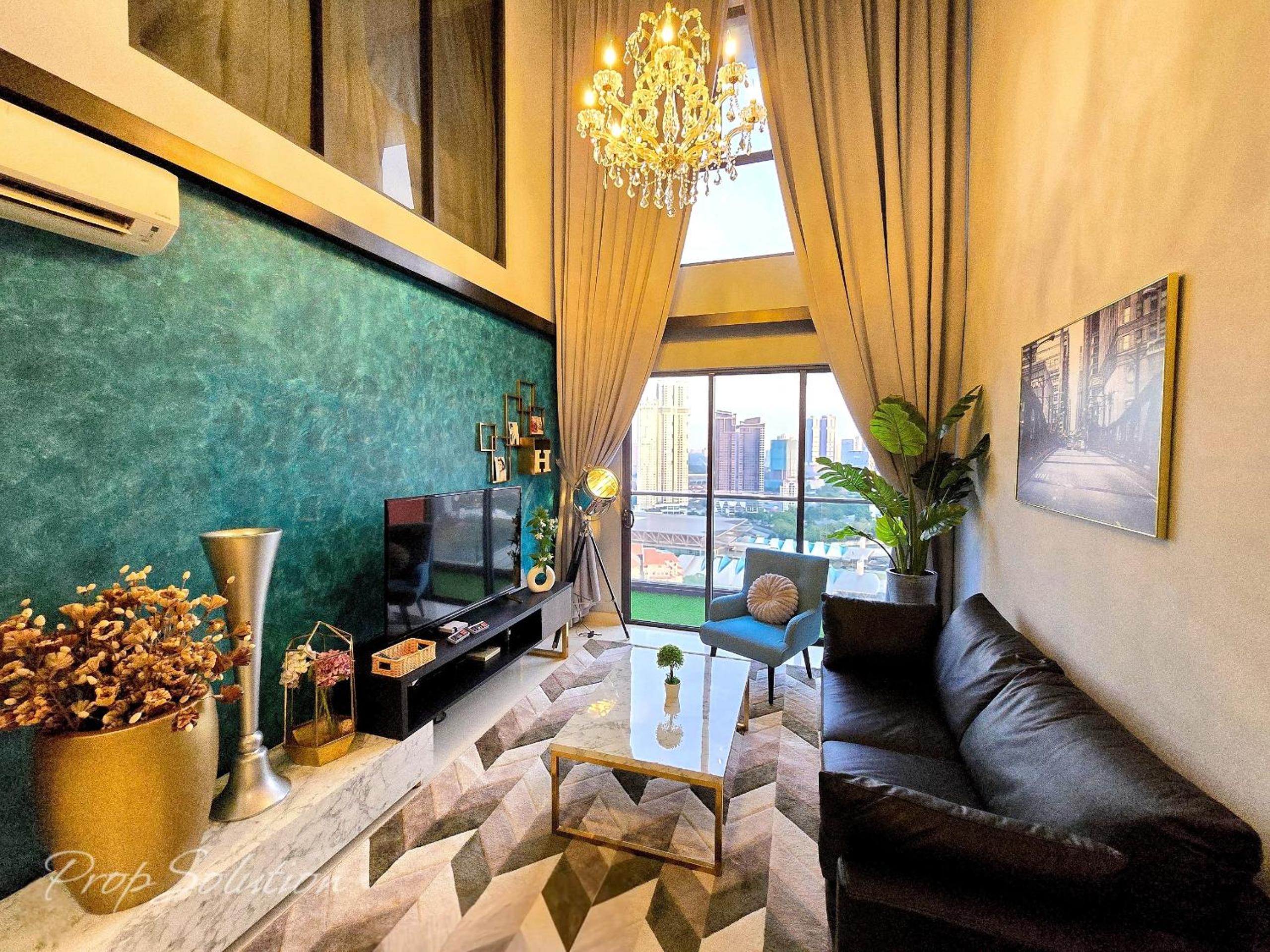 Cozy Loft Suite 2BR near JB CIQ 7Pax