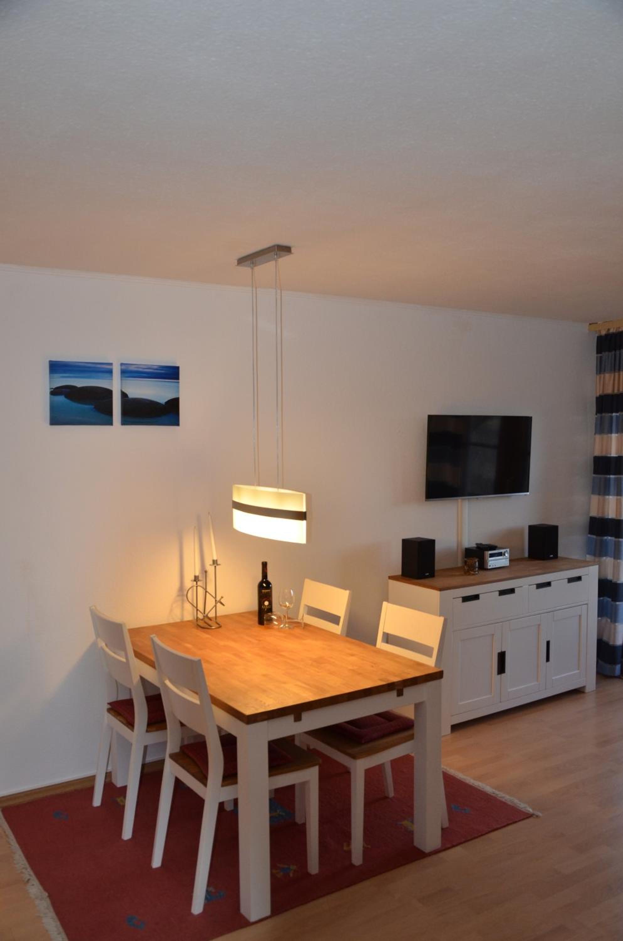 5016 FeWo Aquamarin view 3