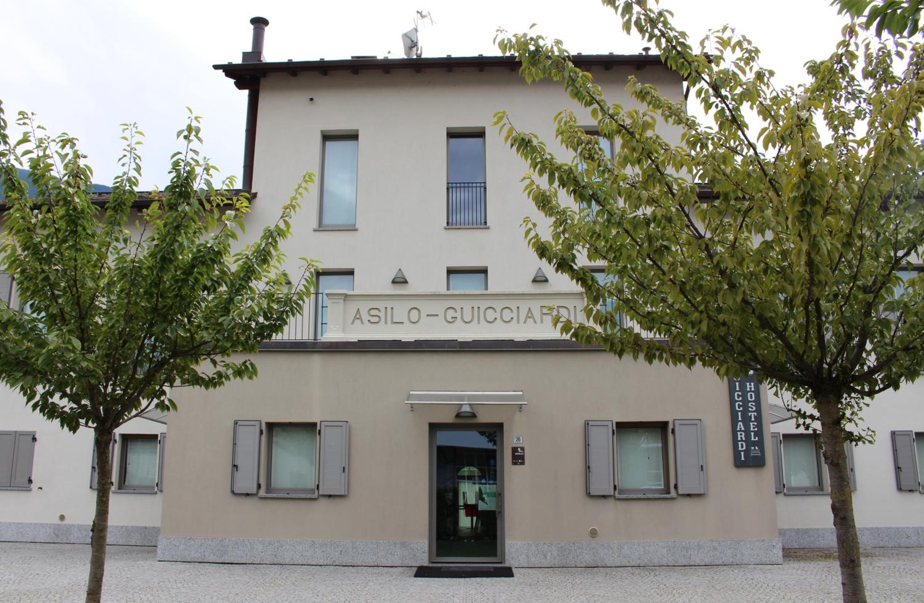 Photo 8