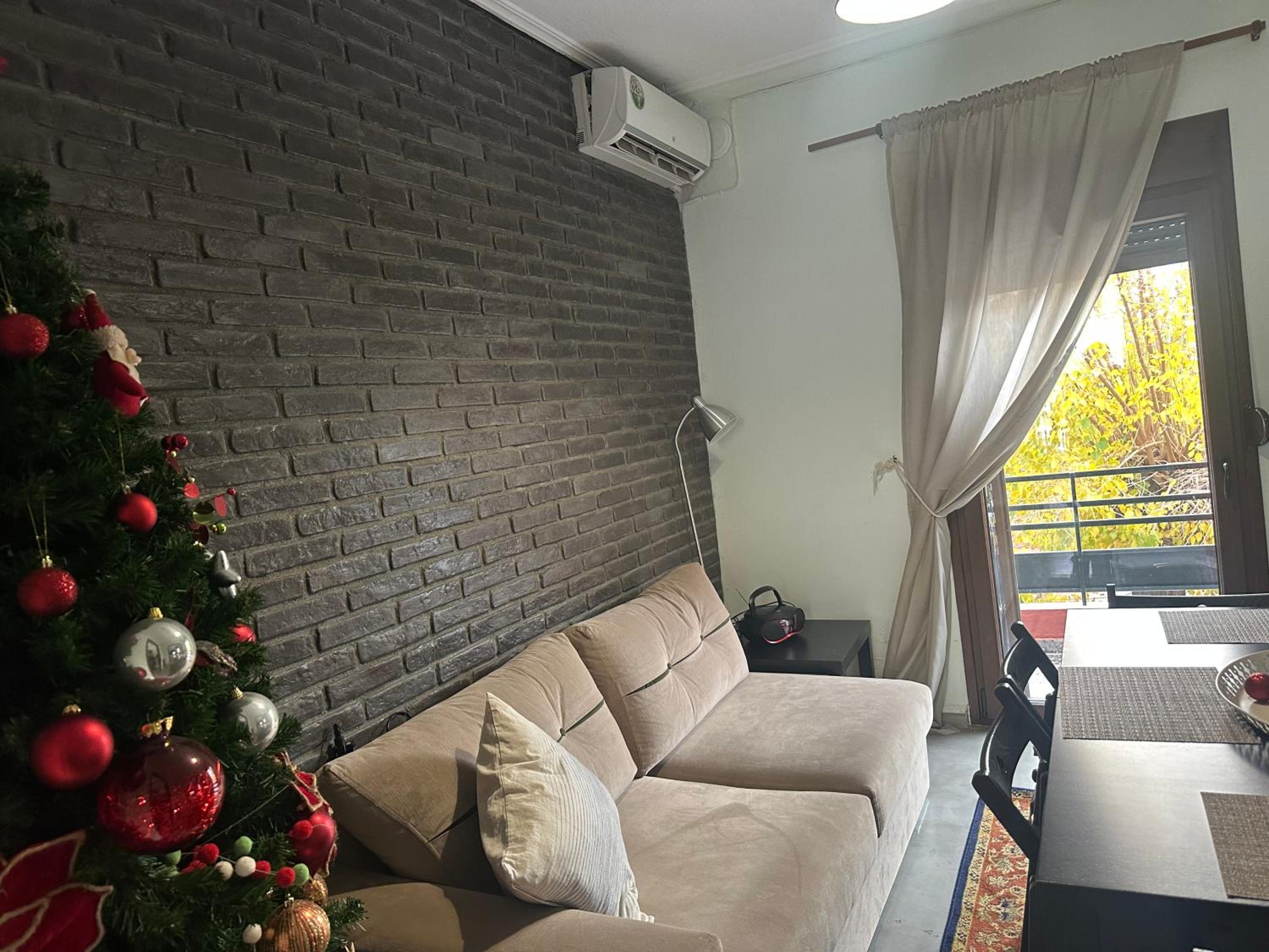 Mikio Guest House