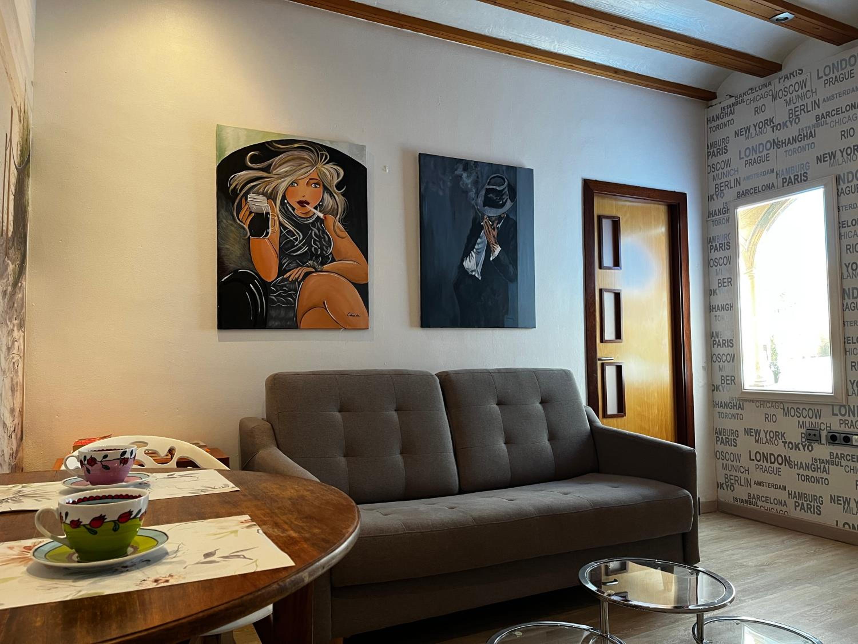 lounge