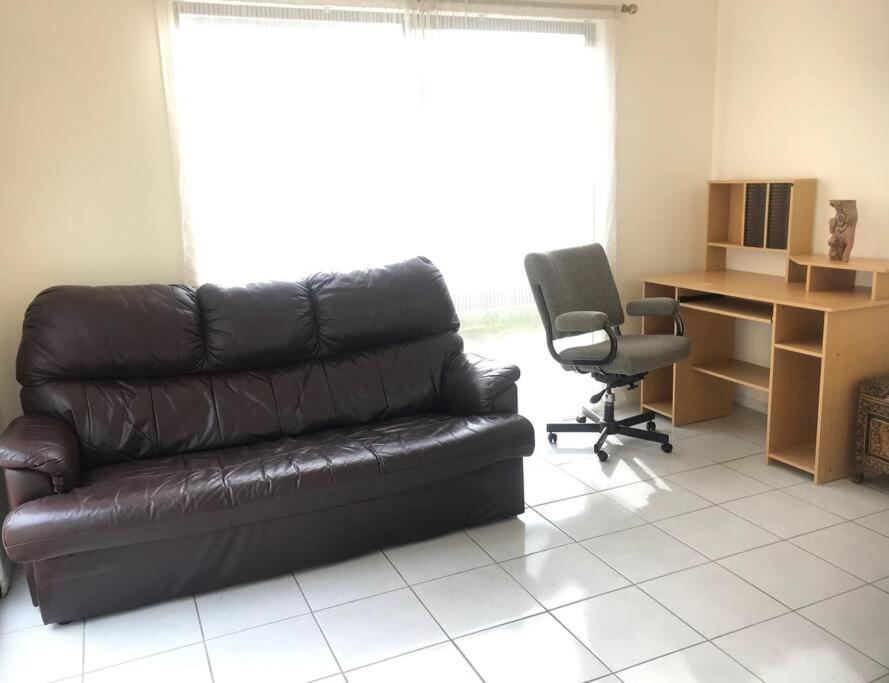 Spacious 6-BR & 3 baths House in Prime Location