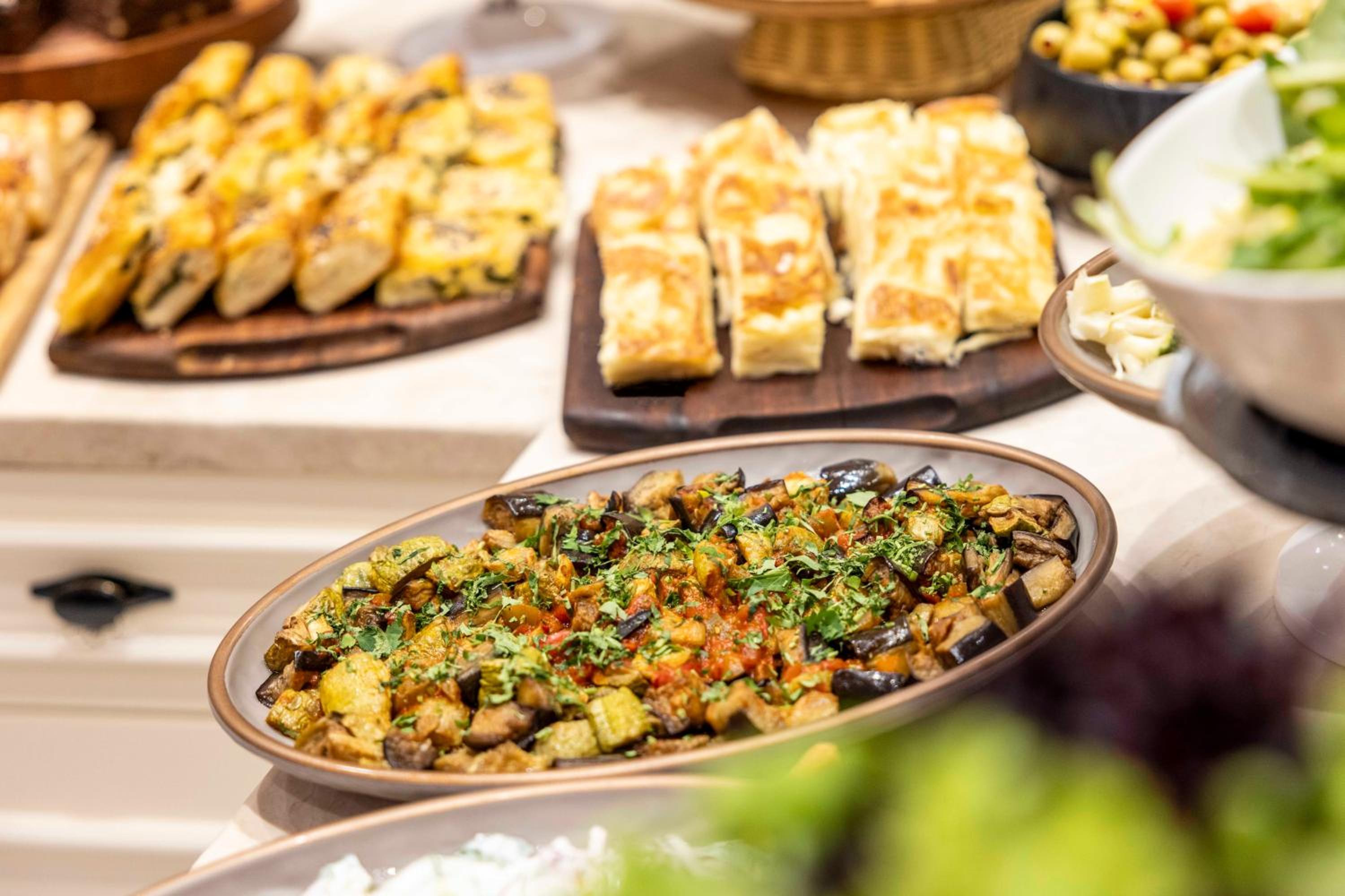 Raymond Hotel Old City - Image 26