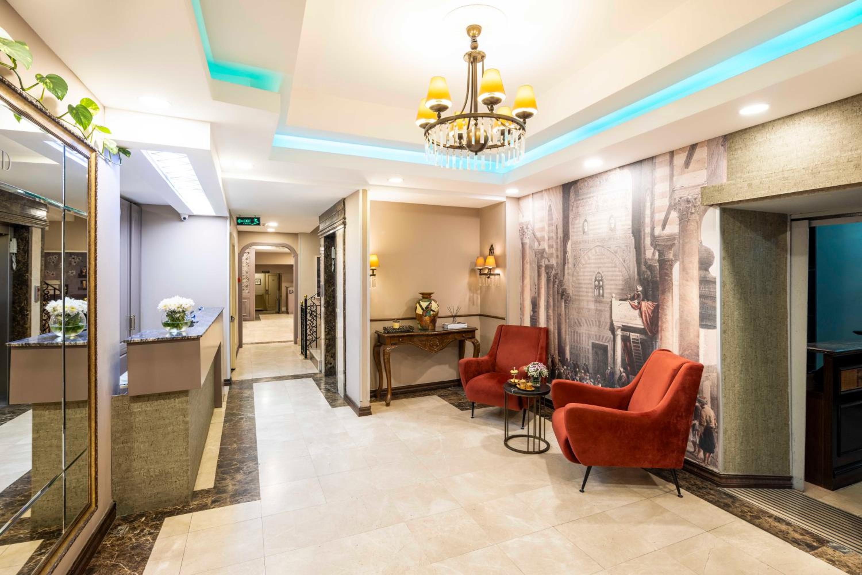 Raymond Hotel Old City - Image 54