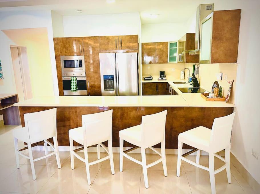 Best Vacation Suite Room Ocean Front