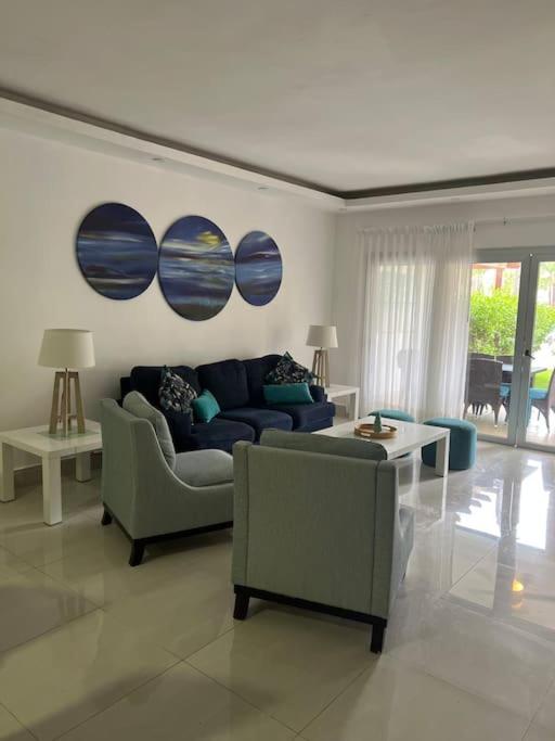 Best Vacation Suite Room Ocean Front