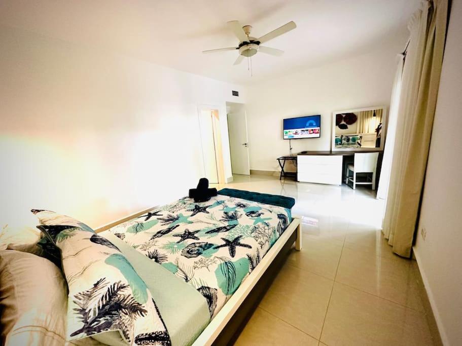 Best Vacation Suite Room Ocean Front