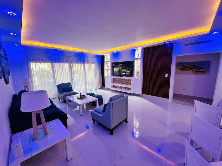 Best Vacation Suite Room Ocean Front