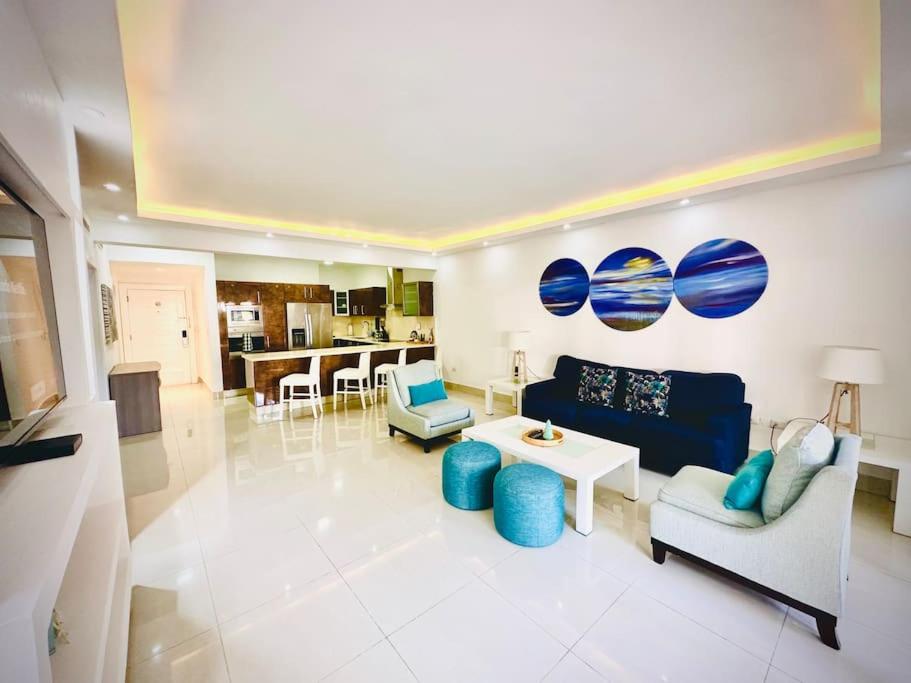 Best Vacation Suite Room Ocean Front