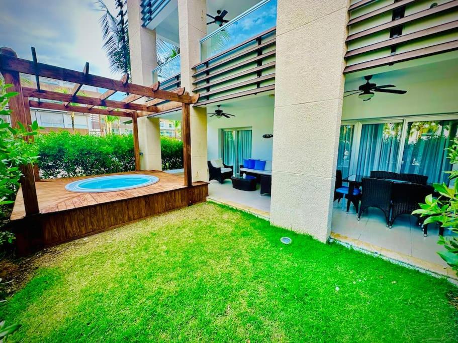 Best Vacation Suite Room Ocean Front