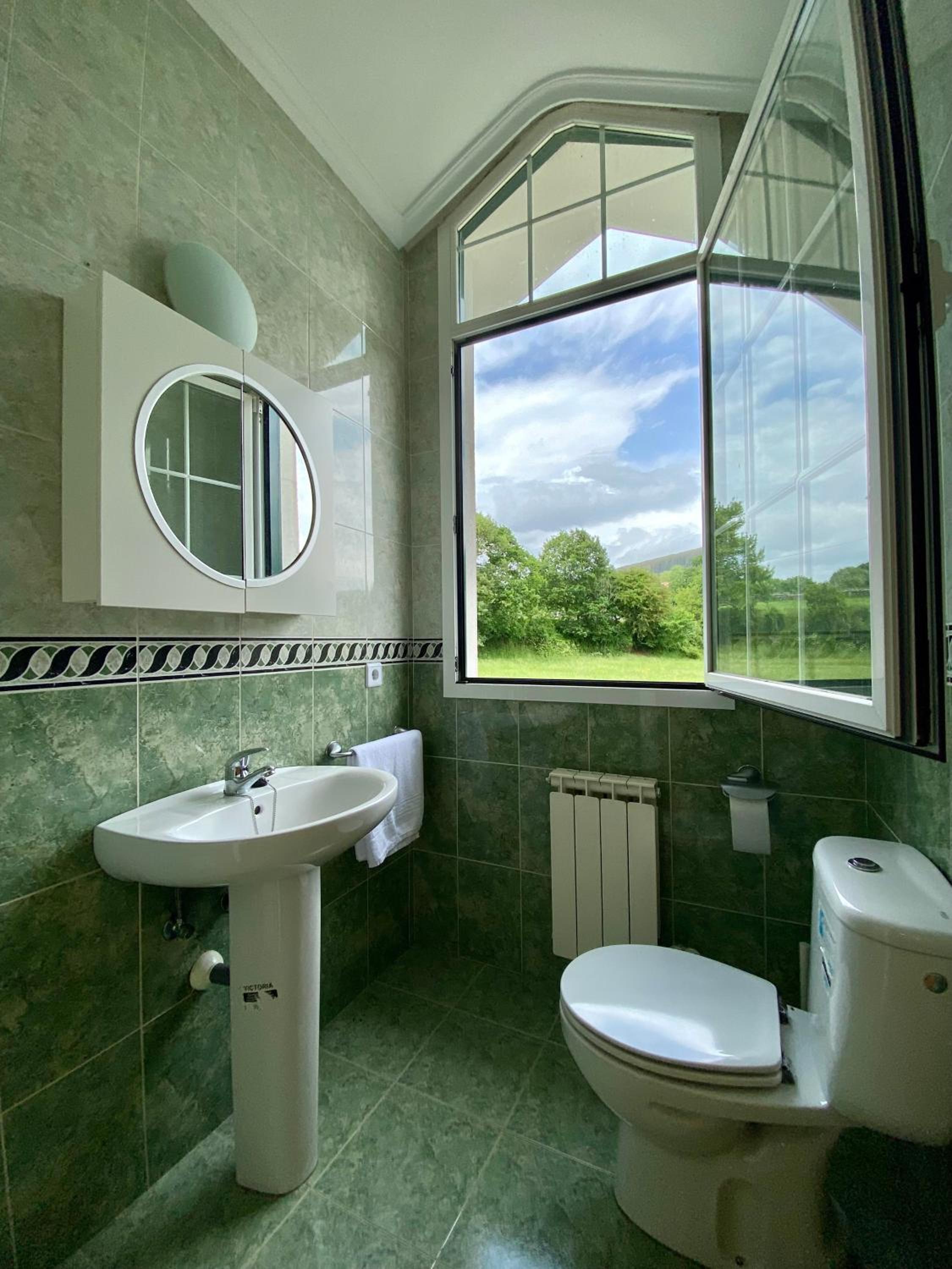 Chalet en Espinosa de los Monteros