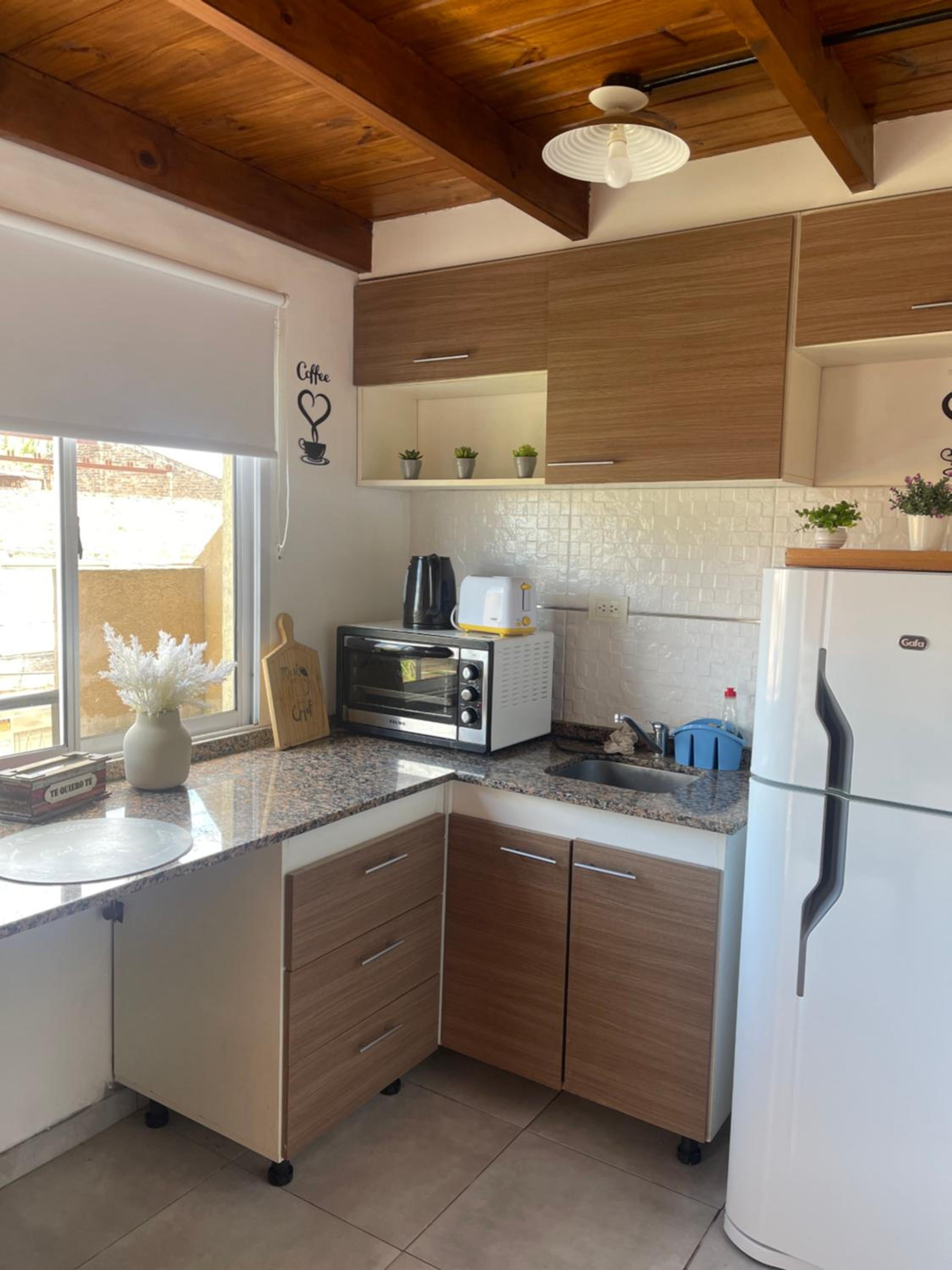 Ana rent Ballester departamentos modernos luminosos, equipados para una hermosa estadia