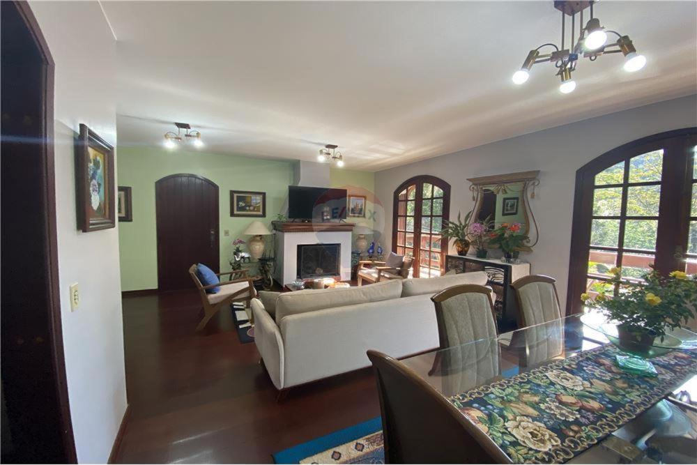 Suites em casa de campo
