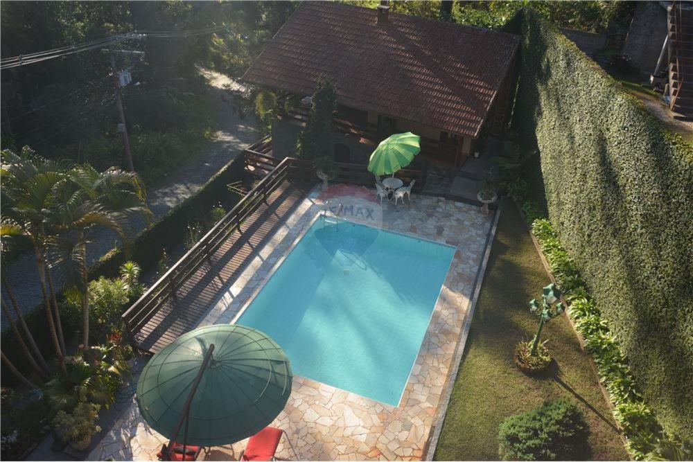 Suites em casa de campo