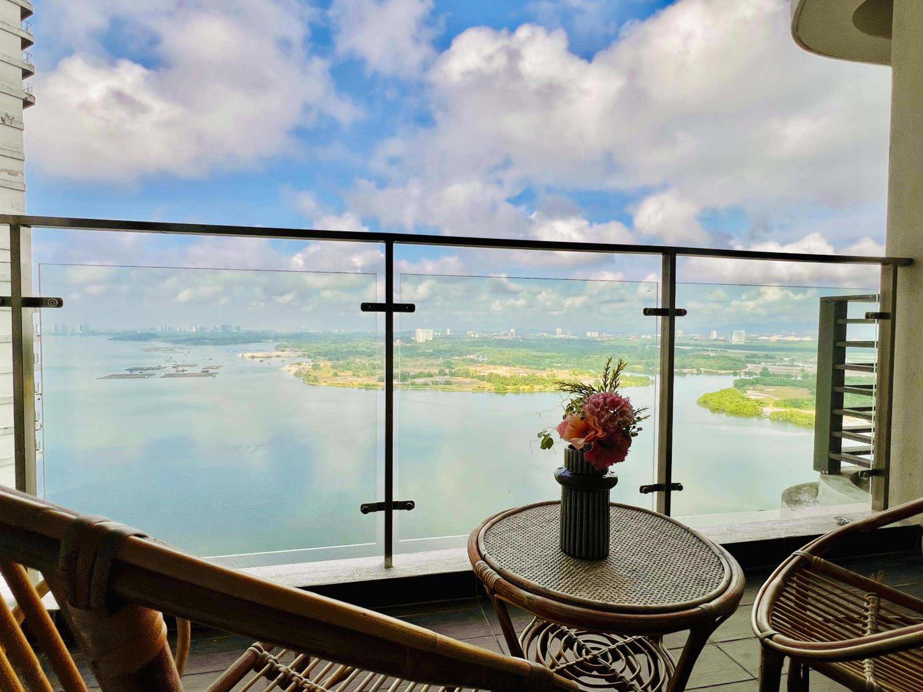 Country Garden Danga Bay BY R9 Homestay