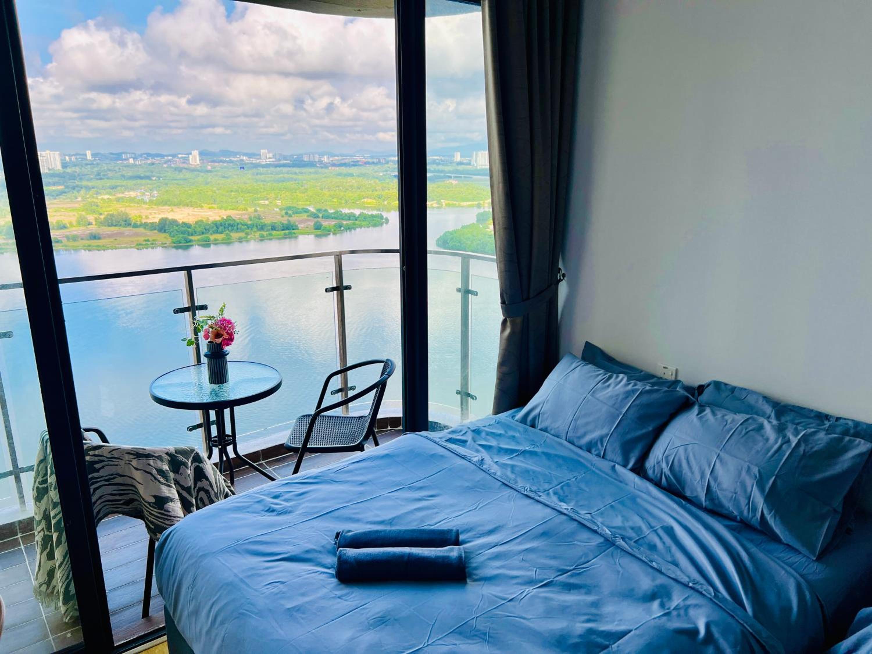 Country Garden Danga Bay BY R9 Homestay