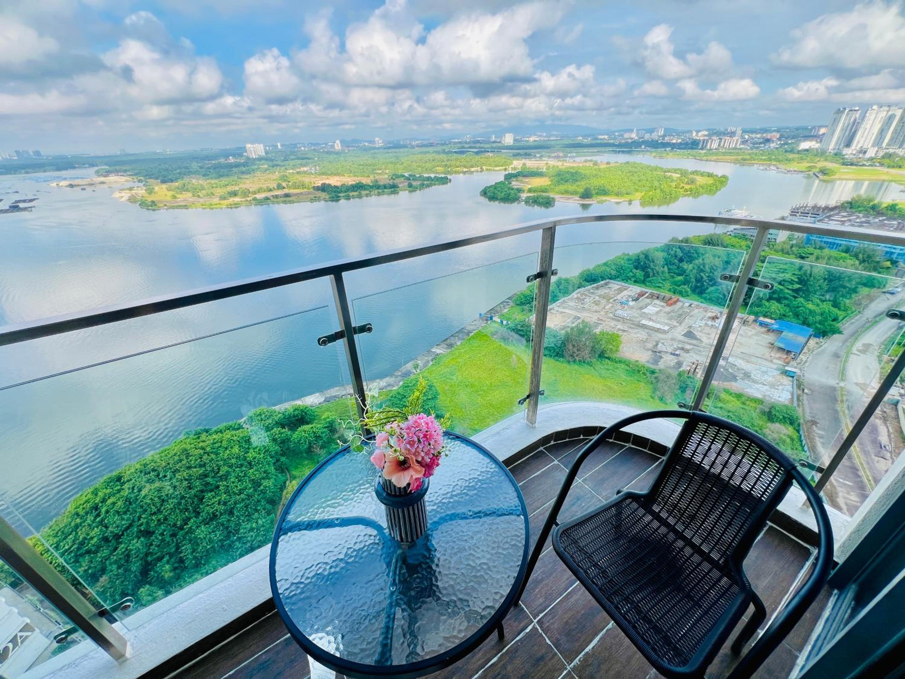 Country Garden Danga Bay BY R9 Homestay
