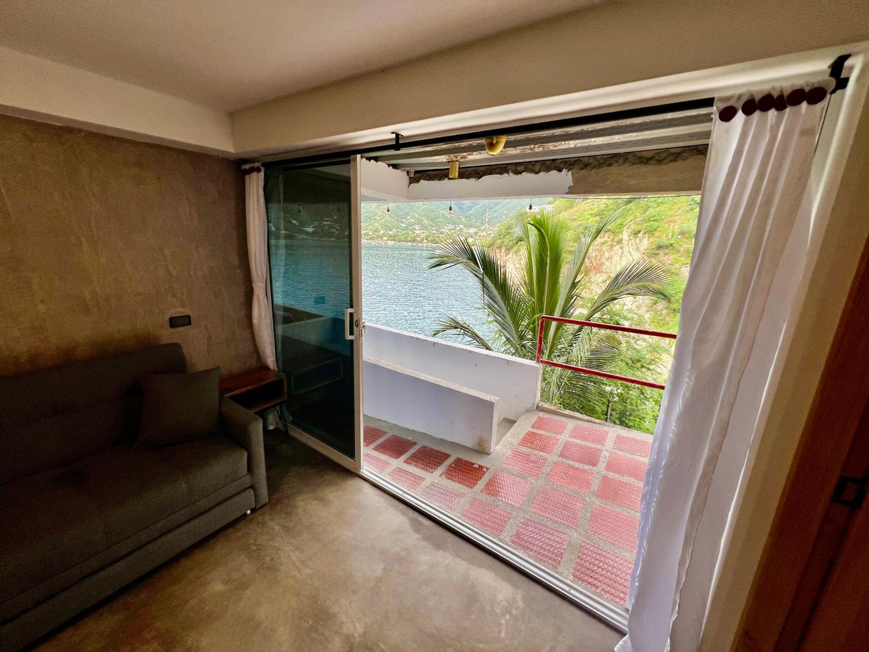 Bajo Mar Apartments Taganga, acceso privado a playa