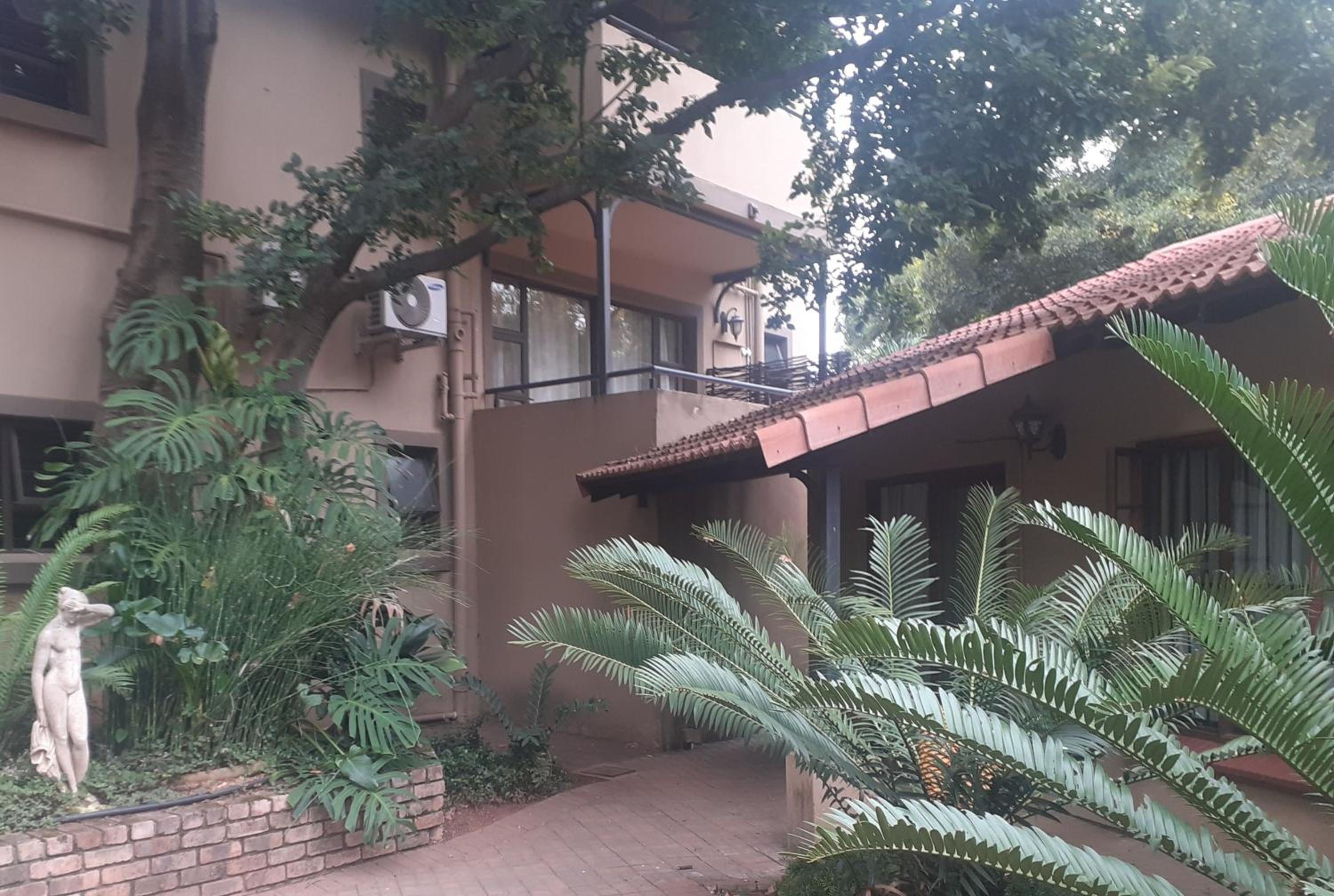 SereNight Guesthouse