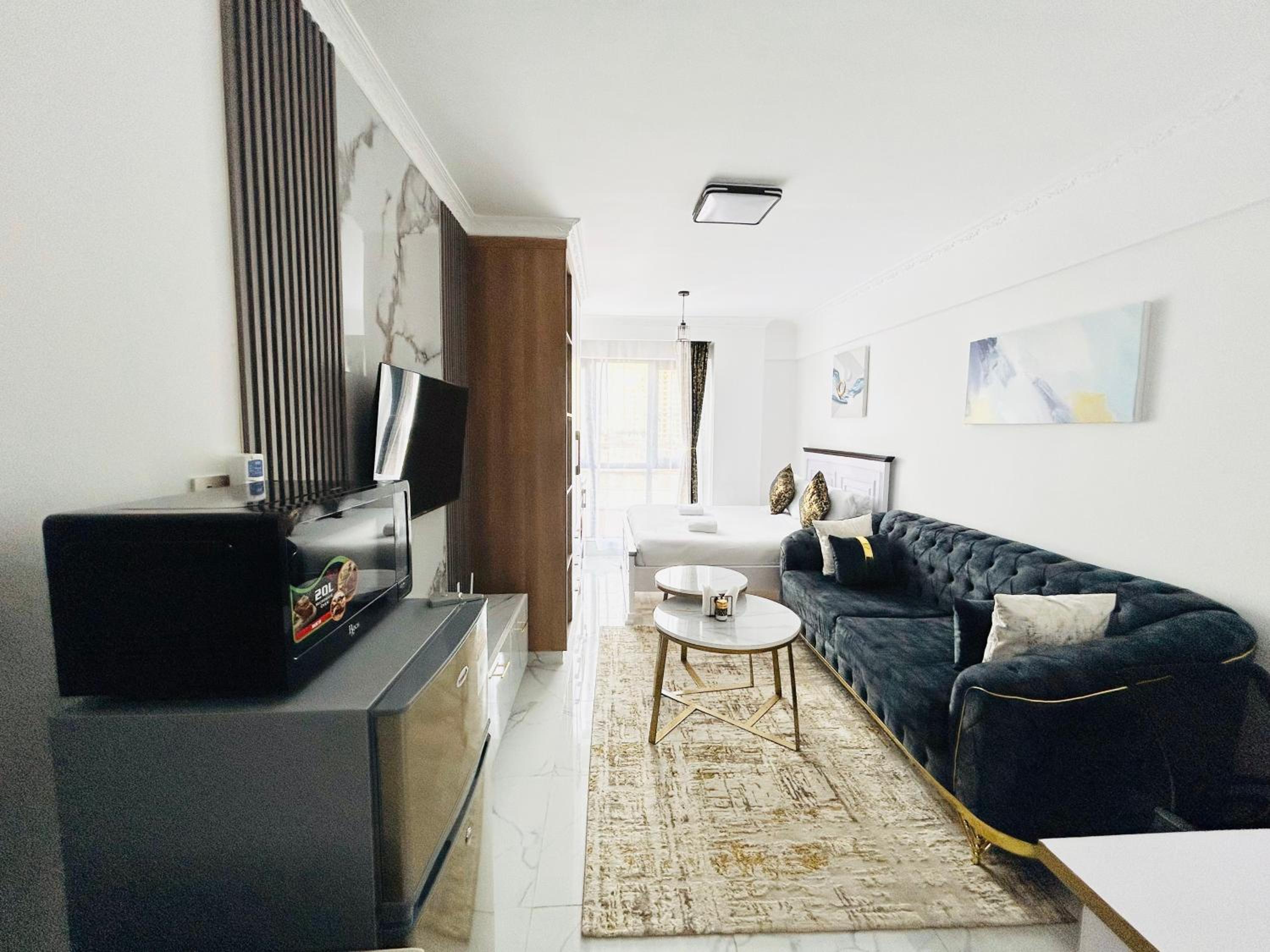 Pearl by Edmor suites view 3