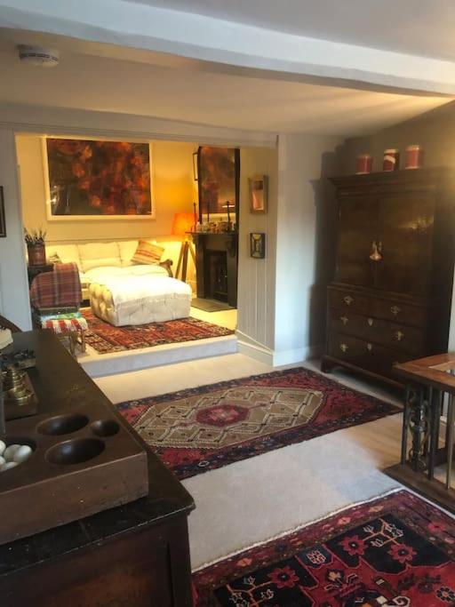 Marlborough Vacations - The Cricketers House - Property Image 3