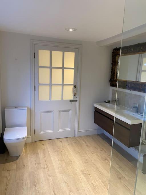 Marlborough Vacations - The Cricketers House - Property Image 1