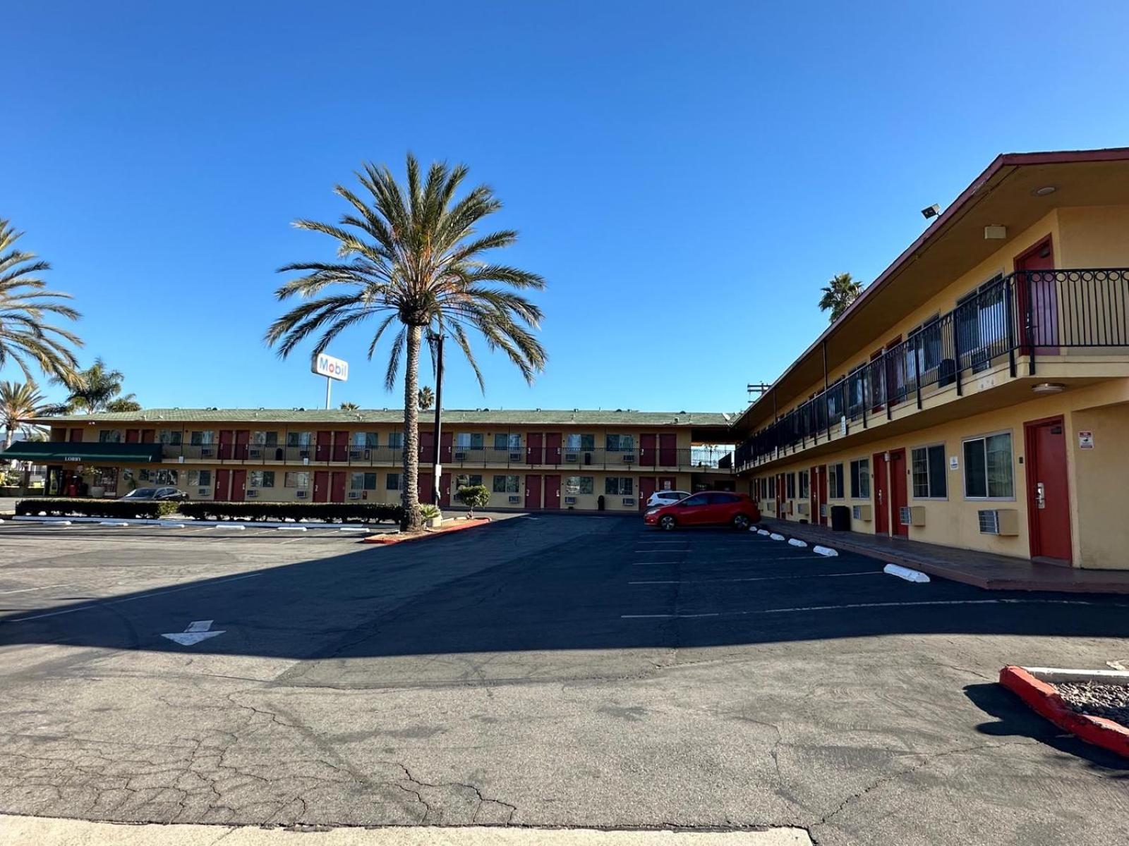 Hotel Avenida - Oceanside Camp Pendleton, Foto 39