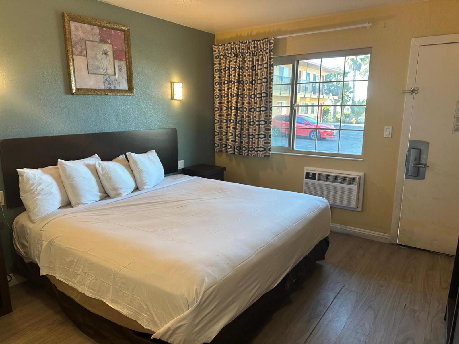 Hotel Avenida - Oceanside Camp Pendleton, Foto 35
