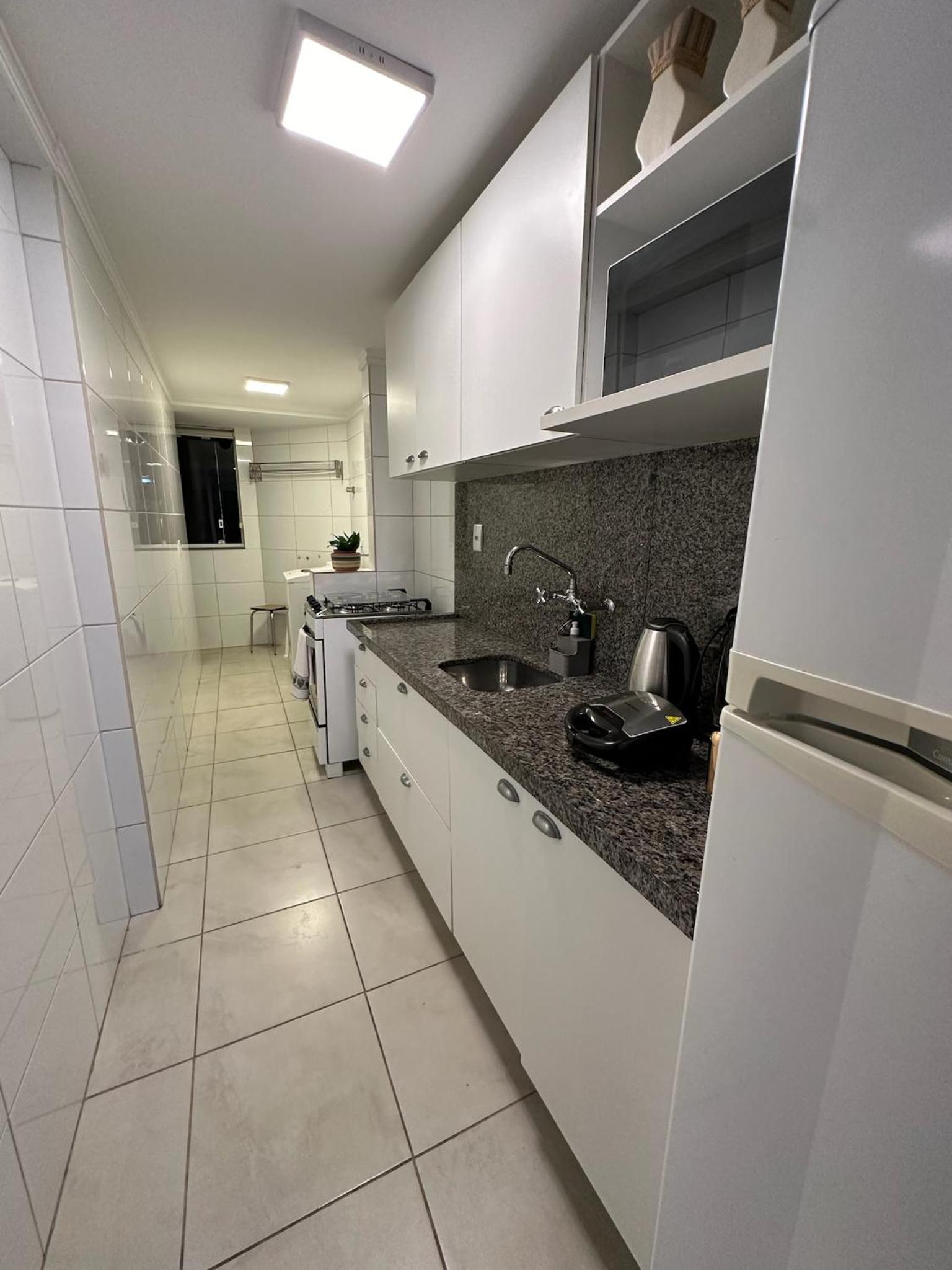 Piscina, churrasqueira, garagem, sauna e academia!