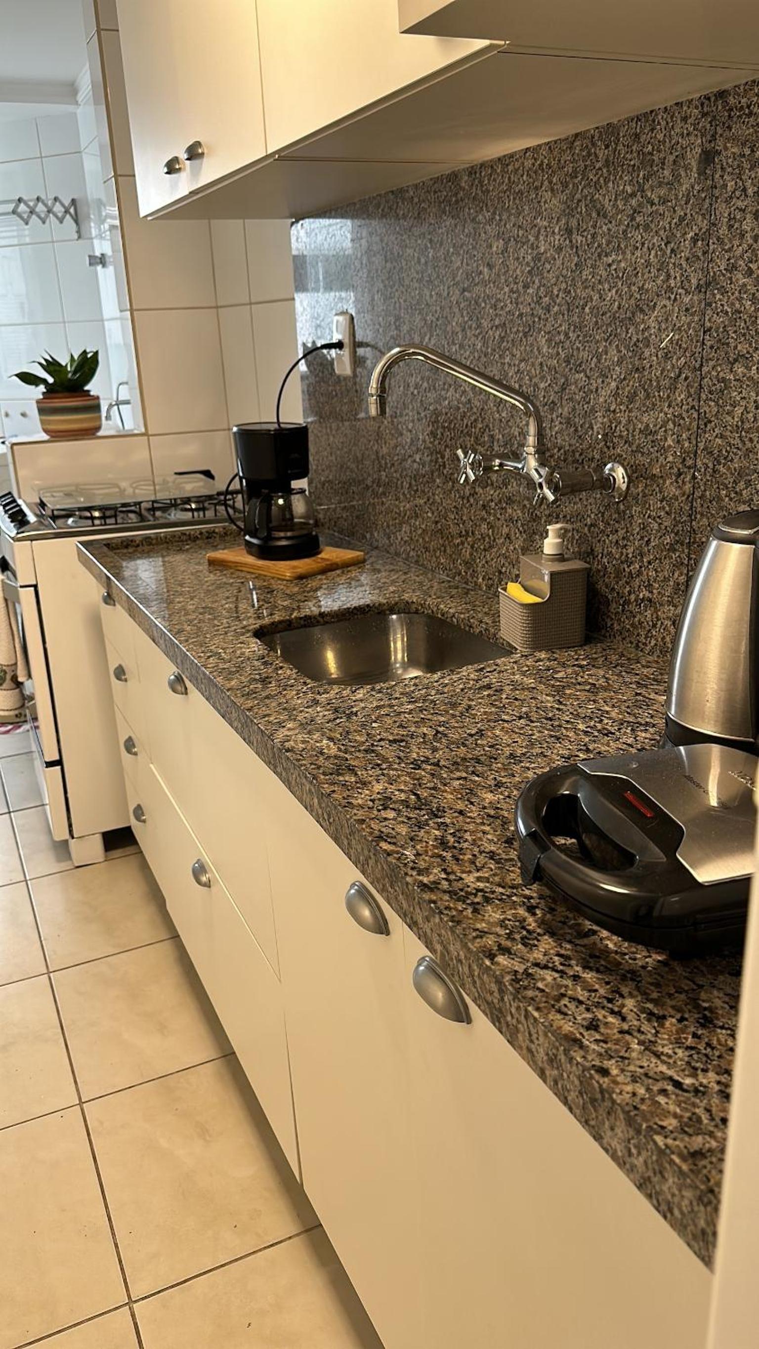 Piscina, churrasqueira, garagem, sauna e academia!