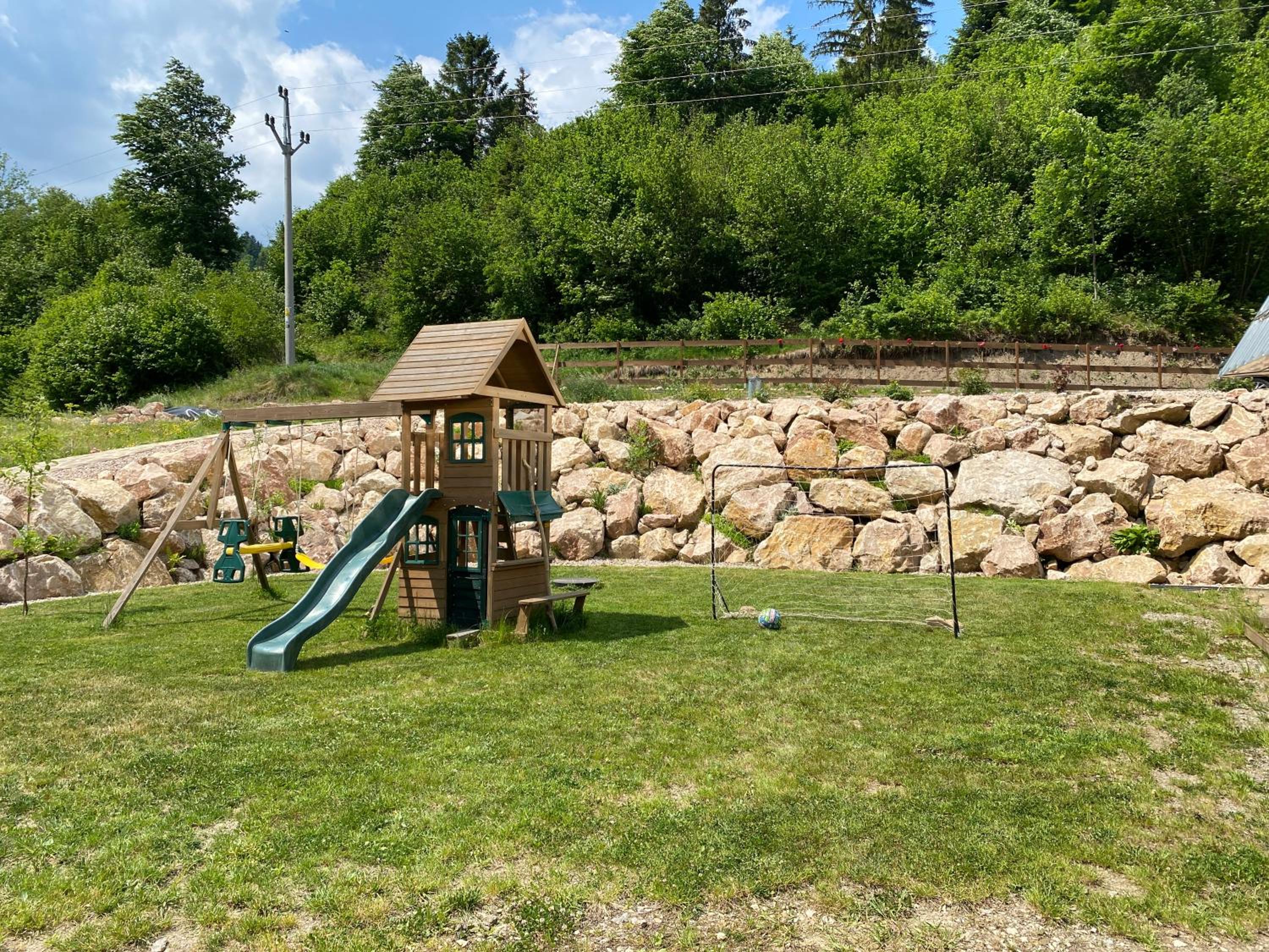 Photo 28
