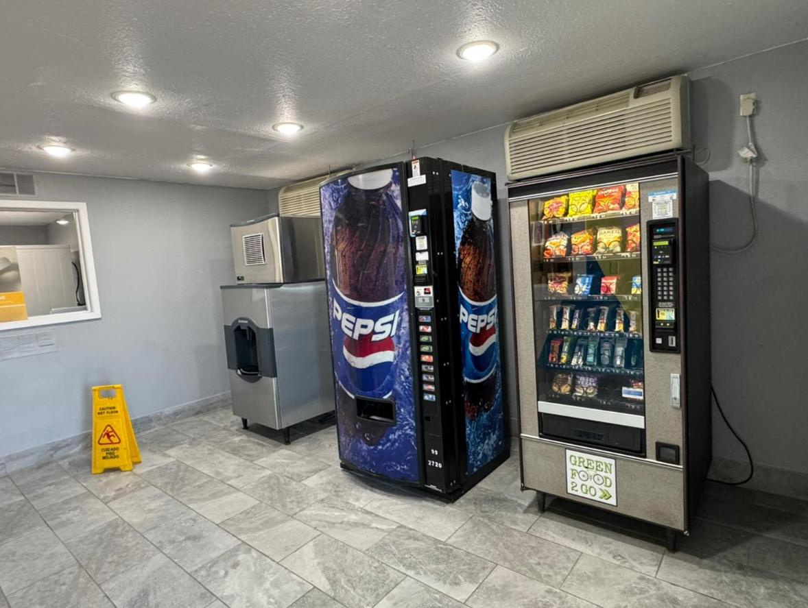 Bismarck Vacations - Motel 6-Bismarck, ND - Property Image 18