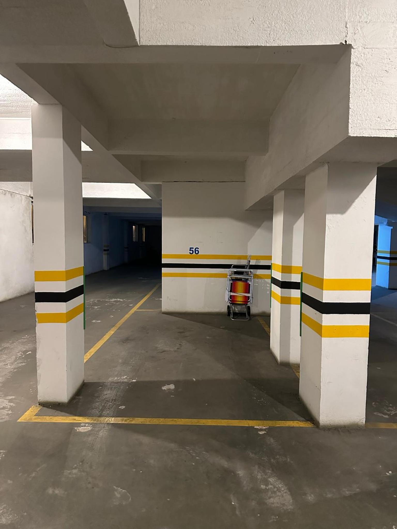 Piscina, churrasqueira, garagem, sauna e academia!