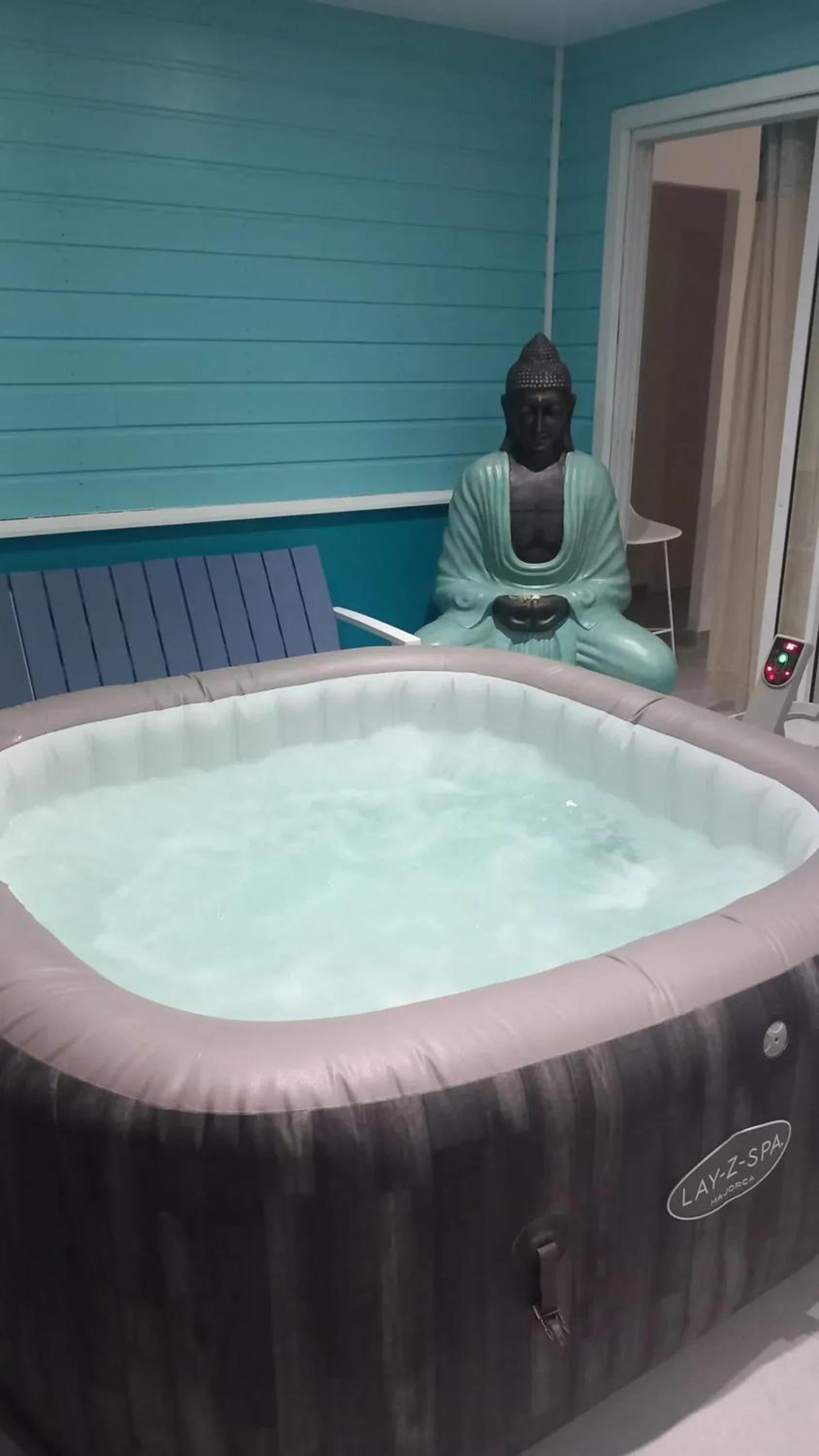 Maison charmante avec Jacuzzi a Les Trois Ilets view 3